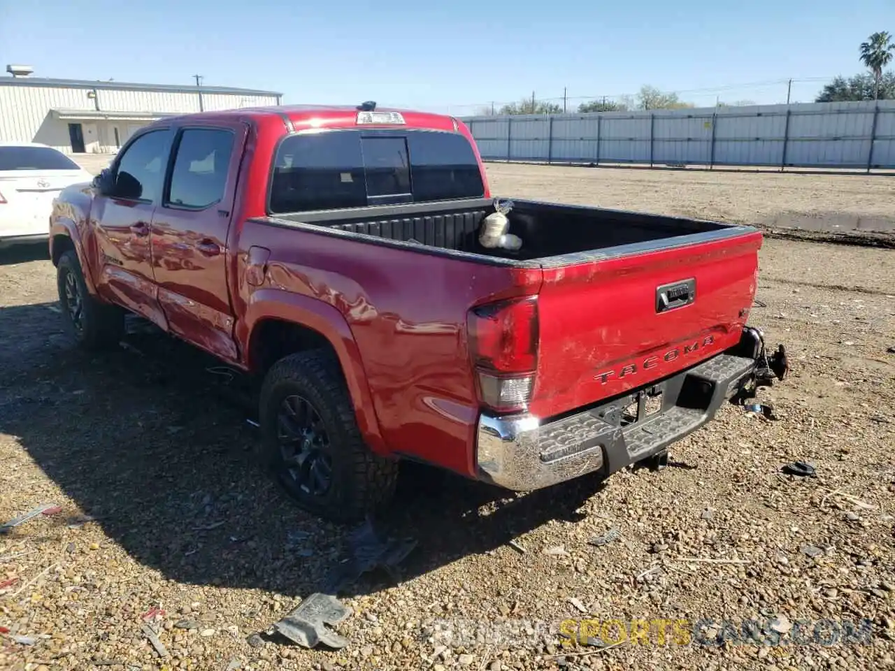 3 Photograph of a damaged car 3TMAZ5CN9LM139608 TOYOTA TACOMA 2020