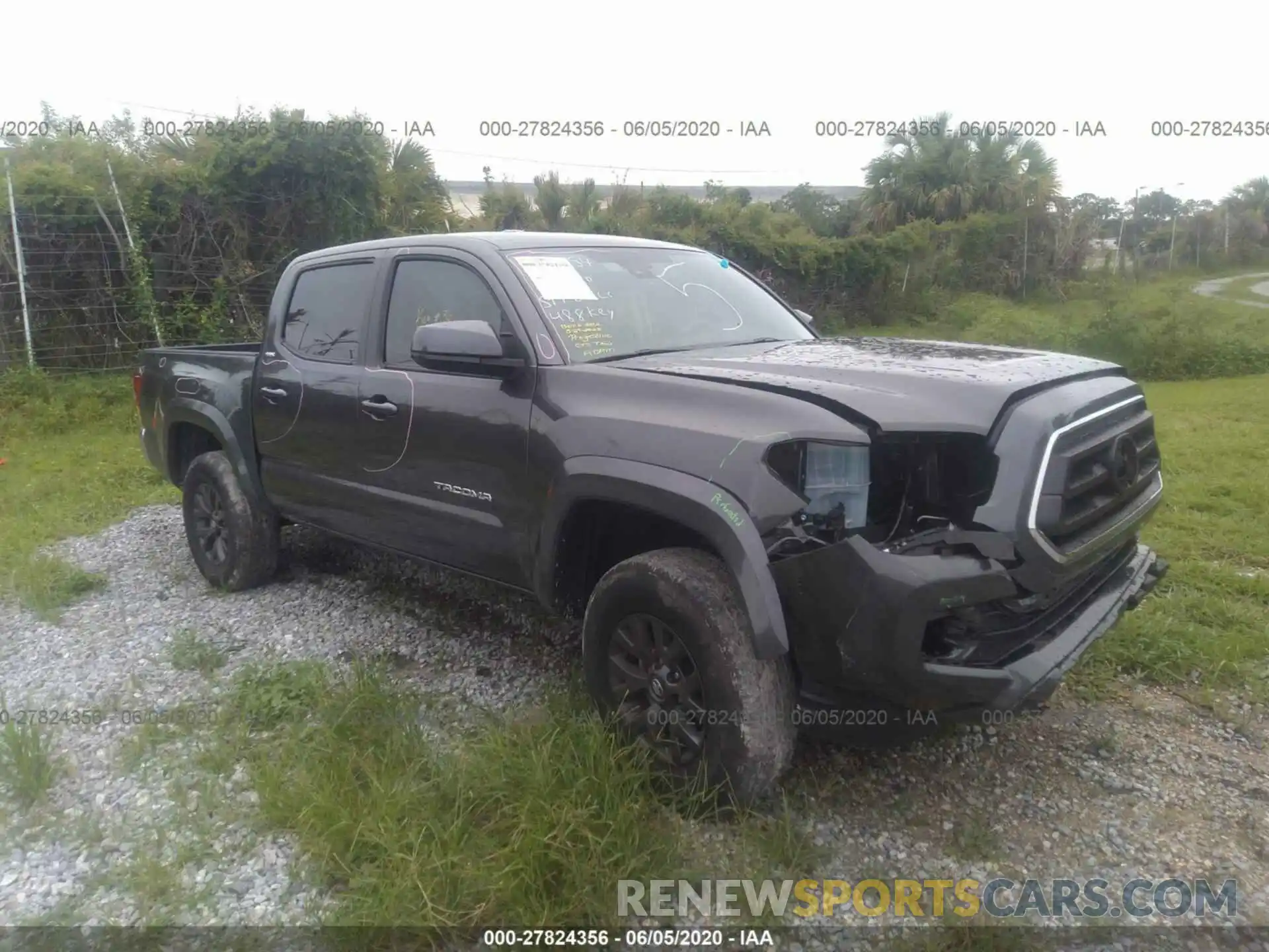 1 Photograph of a damaged car 3TMAZ5CNXLM115463 TOYOTA TACOMA 2020