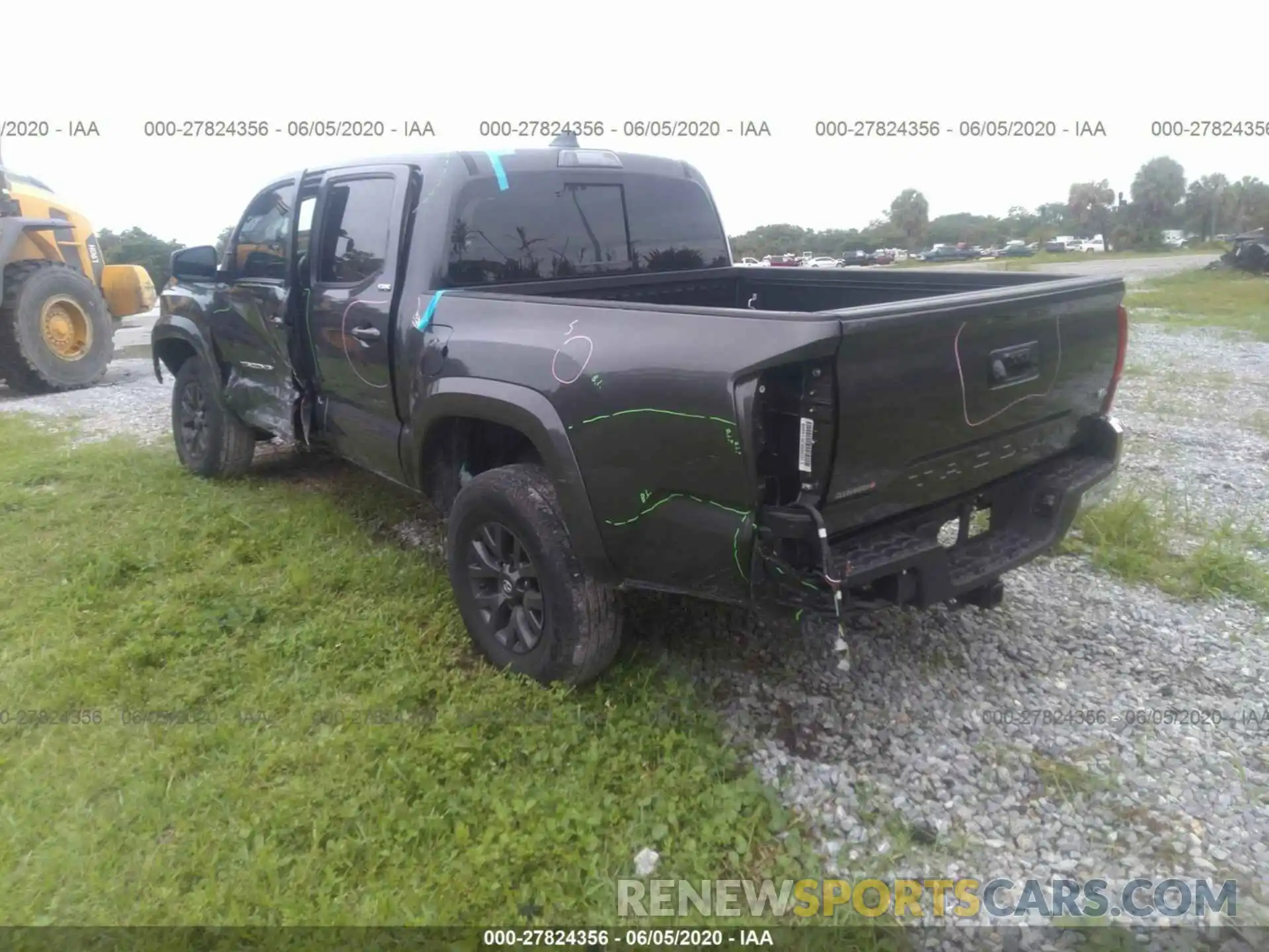 3 Фотография поврежденного автомобиля 3TMAZ5CNXLM115463 TOYOTA TACOMA 2020