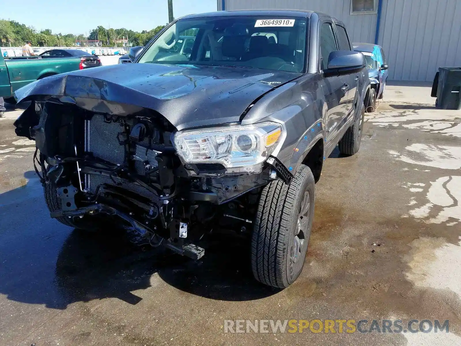 2 Photograph of a damaged car 3TMAZ5CNXLM122770 TOYOTA TACOMA 2020