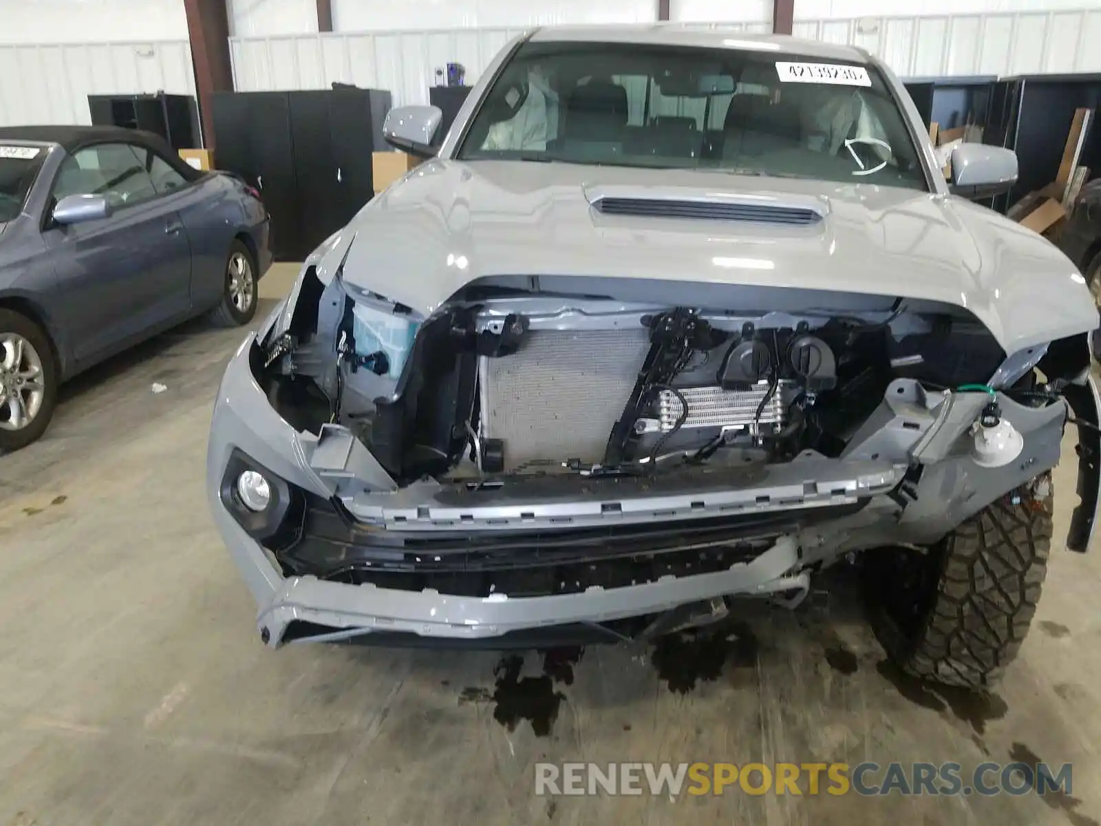 9 Photograph of a damaged car 3TMAZ5CNXLM125295 TOYOTA TACOMA 2020