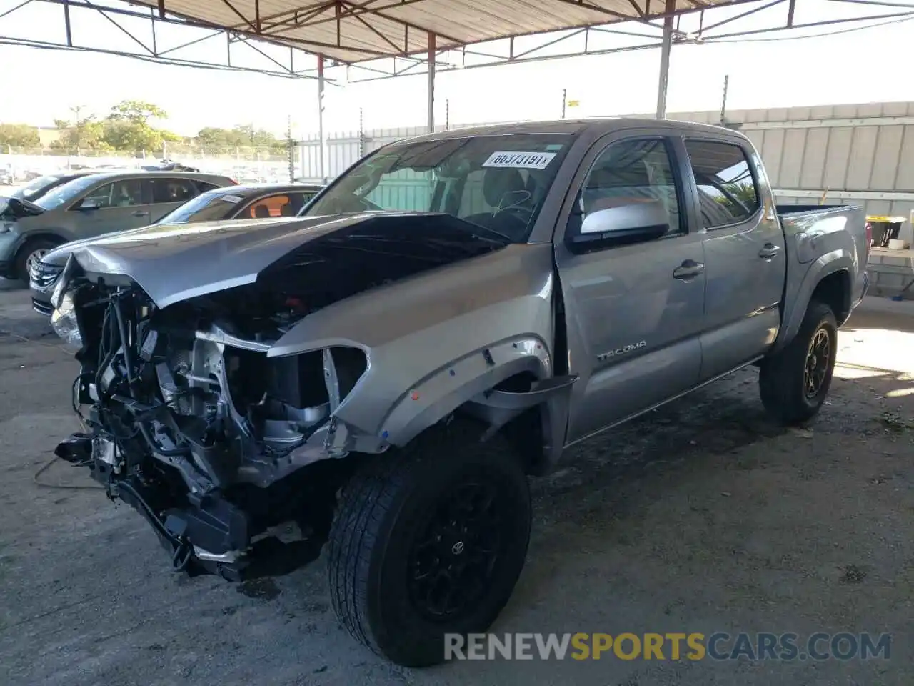 2 Photograph of a damaged car 3TMAZ5CNXLM126513 TOYOTA TACOMA 2020