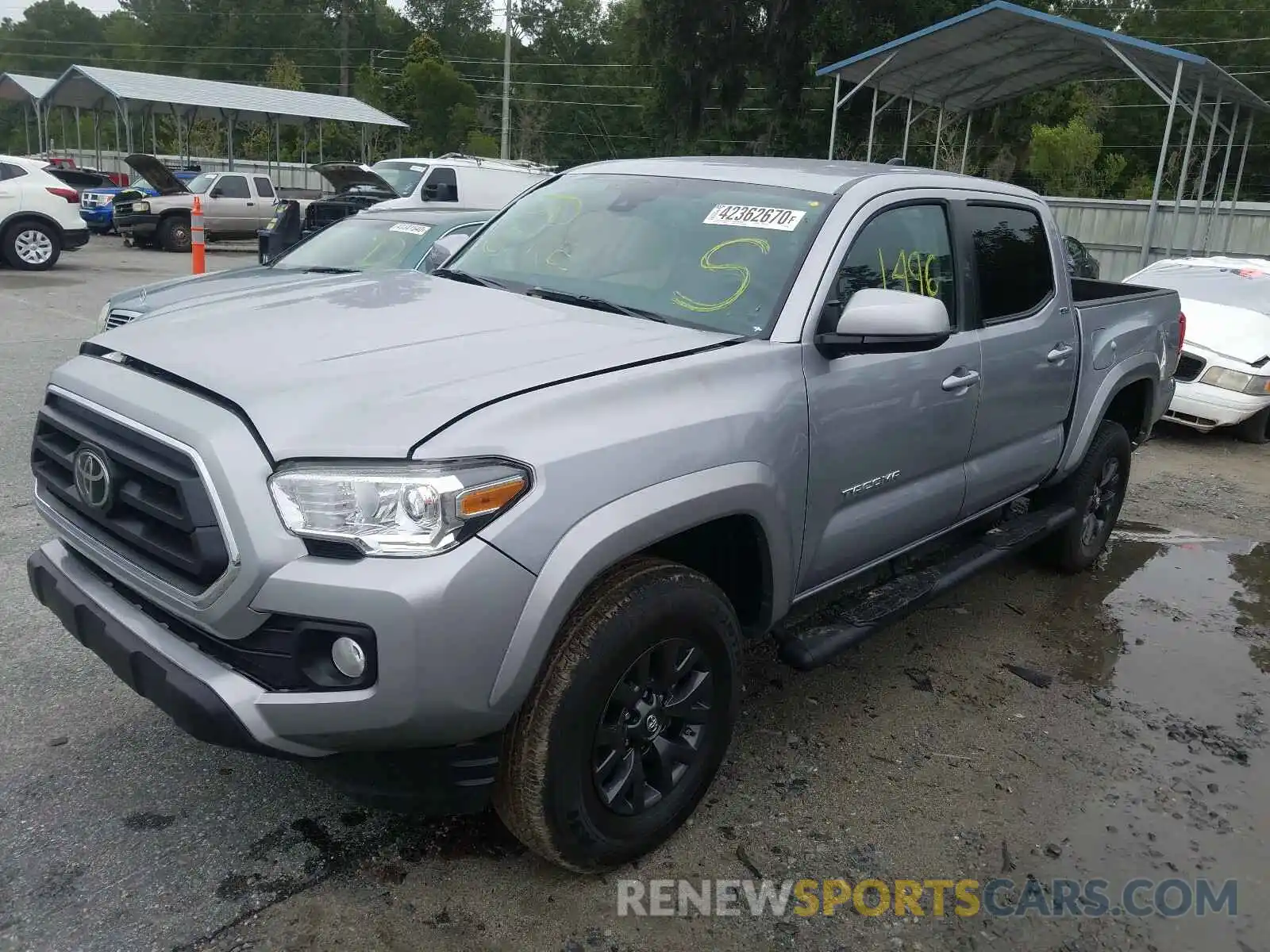 2 Photograph of a damaged car 3TMAZ5CNXLM129590 TOYOTA TACOMA 2020