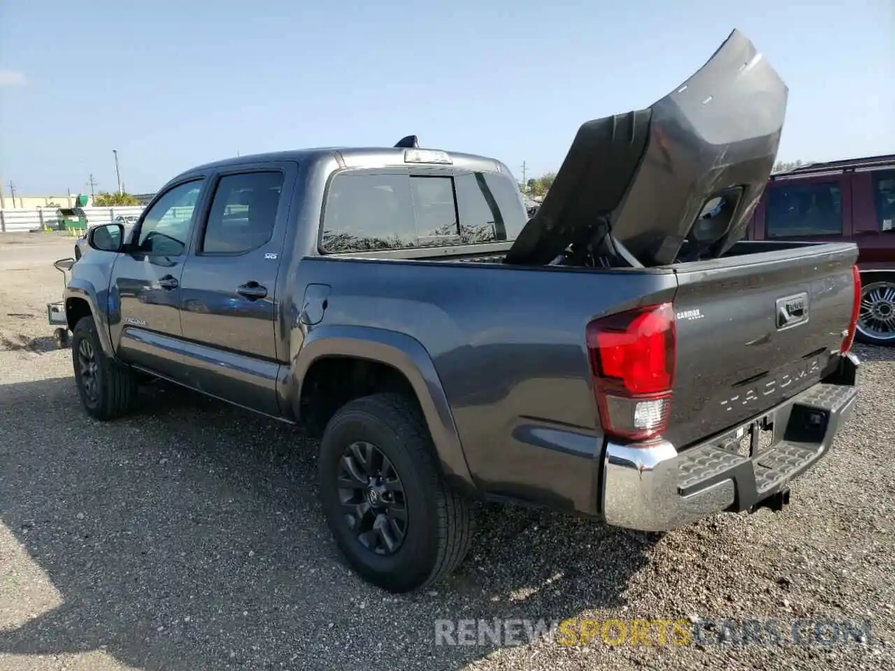 3 Photograph of a damaged car 3TMAZ5CNXLM130156 TOYOTA TACOMA 2020