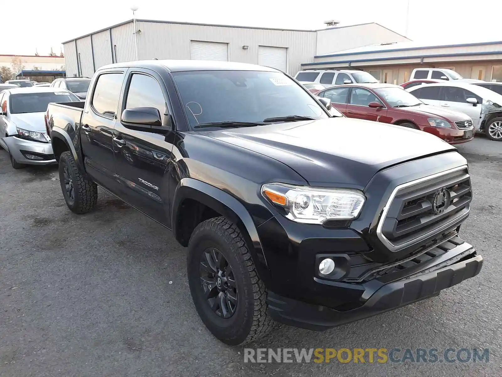 1 Photograph of a damaged car 3TMAZ5CNXLM138306 TOYOTA TACOMA 2020