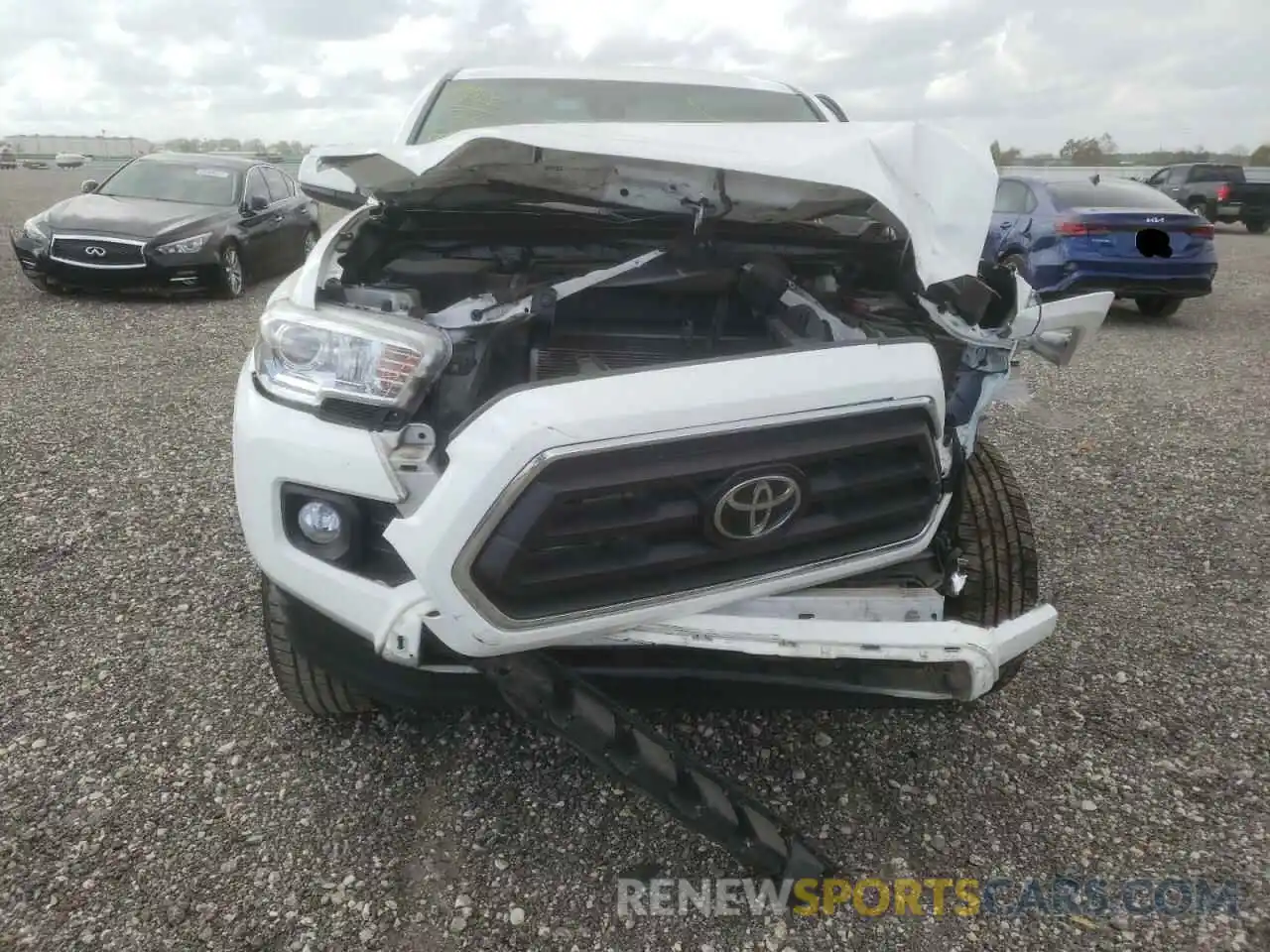 9 Photograph of a damaged car 3TMBZ5DN0LM024303 TOYOTA TACOMA 2020