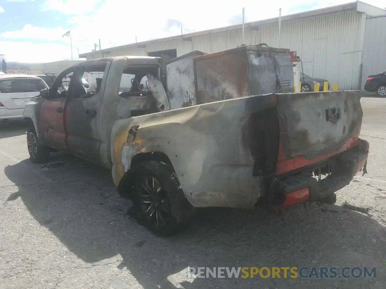 3 Photograph of a damaged car 3TMBZ5DN0LM025497 TOYOTA TACOMA 2020