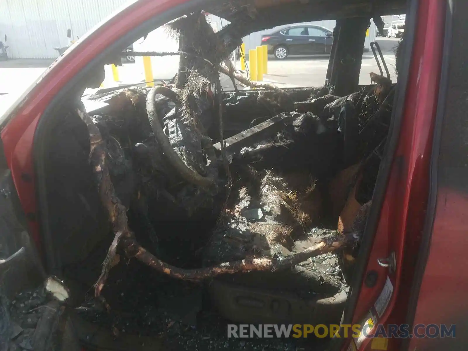 5 Photograph of a damaged car 3TMBZ5DN0LM025497 TOYOTA TACOMA 2020