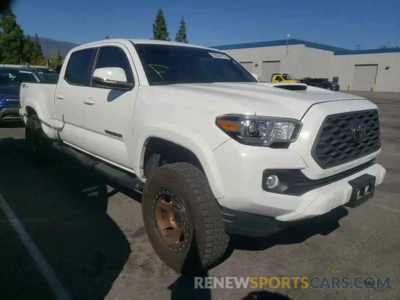 1 Photograph of a damaged car 3TMBZ5DN0LM025869 TOYOTA TACOMA 2020