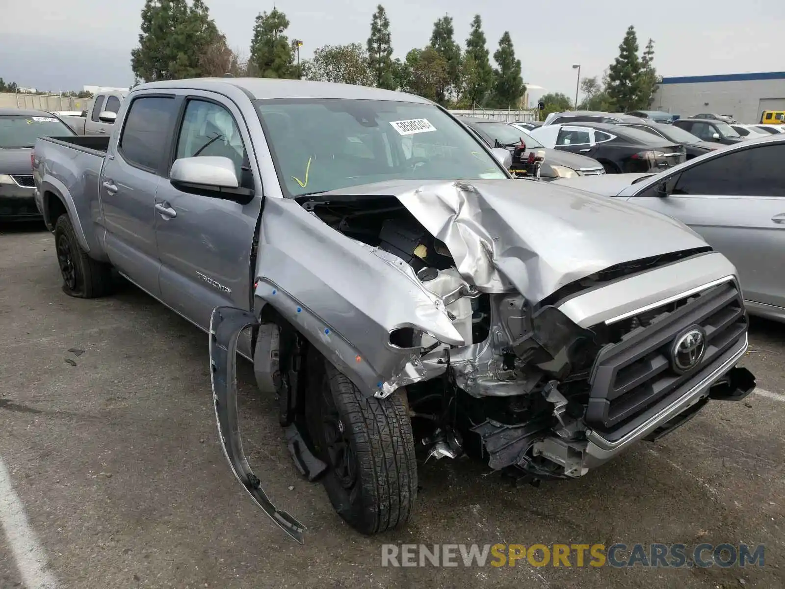 1 Photograph of a damaged car 3TMBZ5DN1LM024486 TOYOTA TACOMA 2020