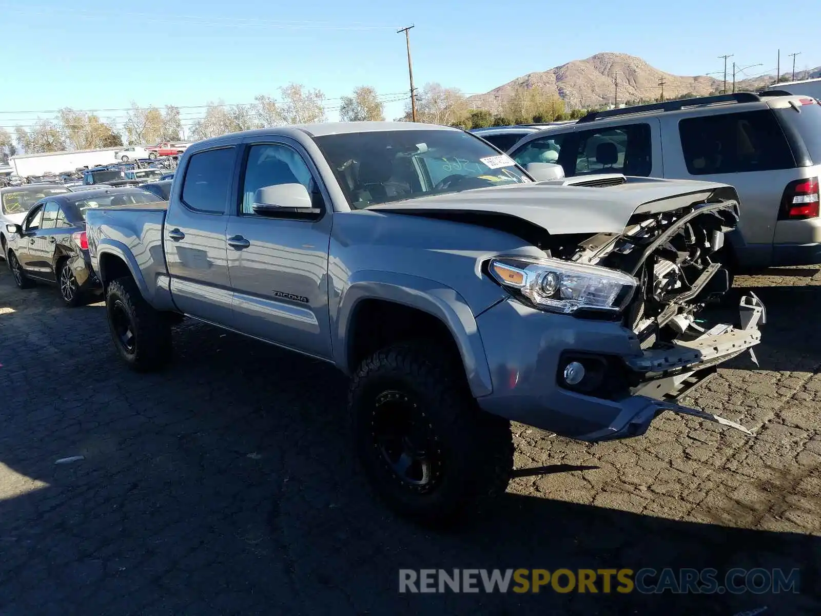 1 Photograph of a damaged car 3TMBZ5DN2LM024111 TOYOTA TACOMA 2020