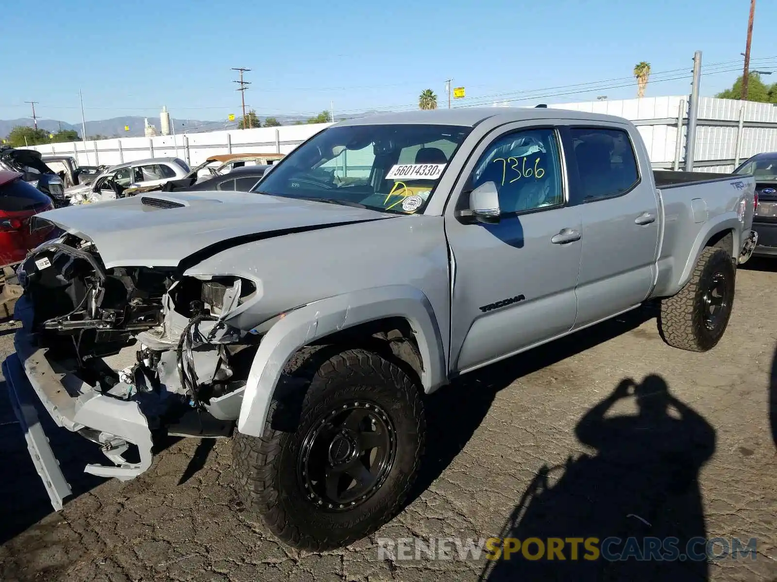 2 Photograph of a damaged car 3TMBZ5DN2LM024111 TOYOTA TACOMA 2020