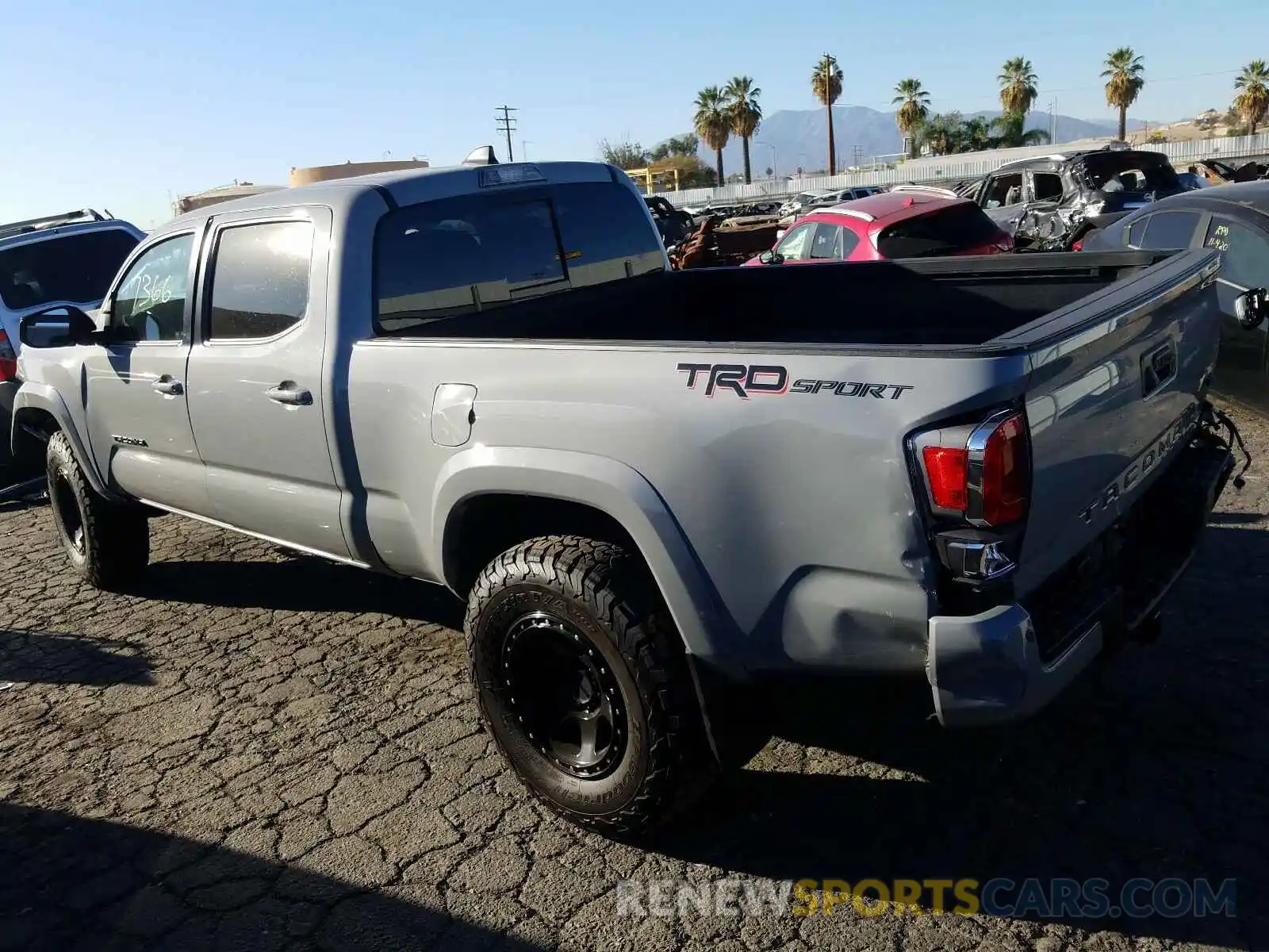 3 Photograph of a damaged car 3TMBZ5DN2LM024111 TOYOTA TACOMA 2020