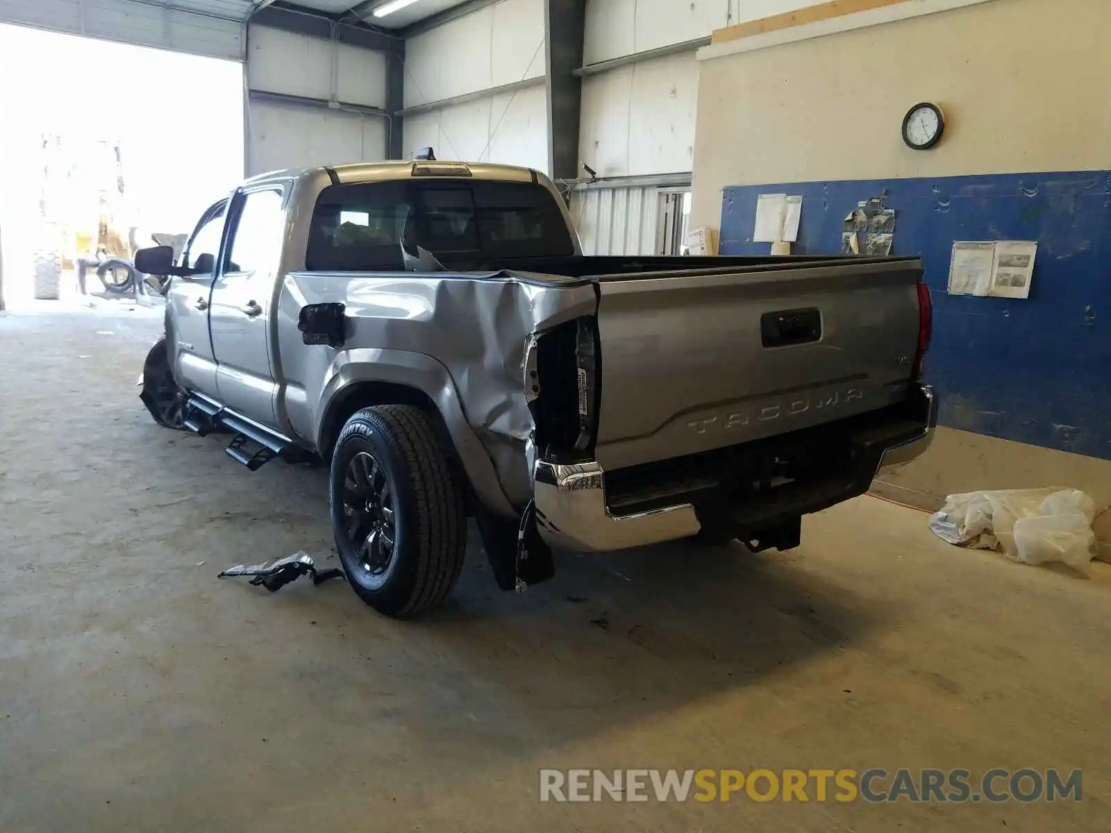 3 Photograph of a damaged car 3TMBZ5DN3LM024733 TOYOTA TACOMA 2020