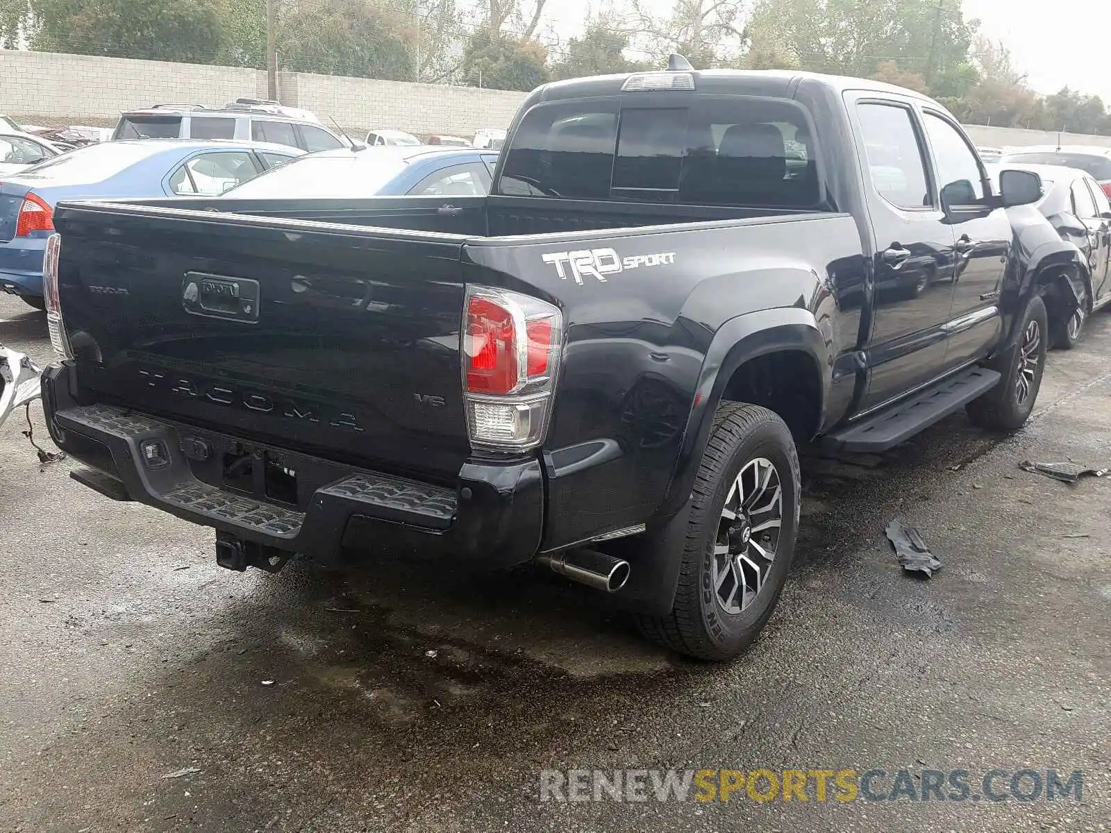 4 Photograph of a damaged car 3TMBZ5DN4LM023526 TOYOTA TACOMA 2020