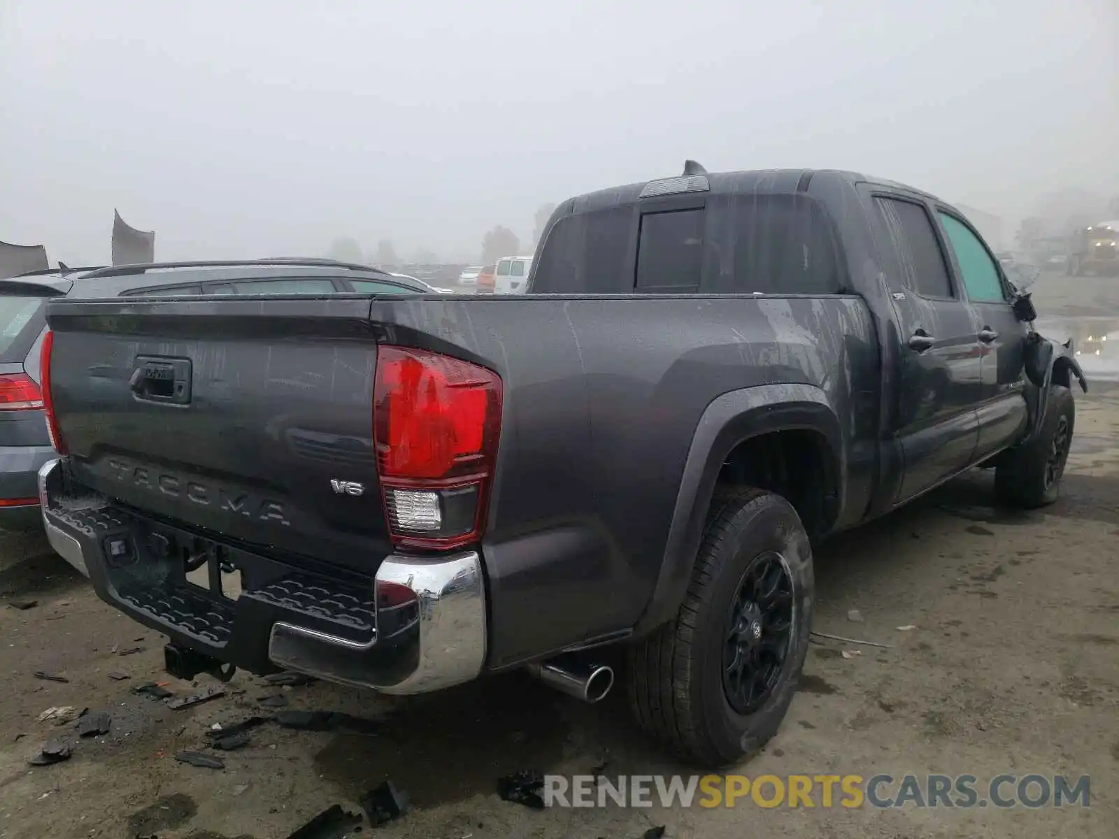 4 Photograph of a damaged car 3TMBZ5DN5LM023535 TOYOTA TACOMA 2020