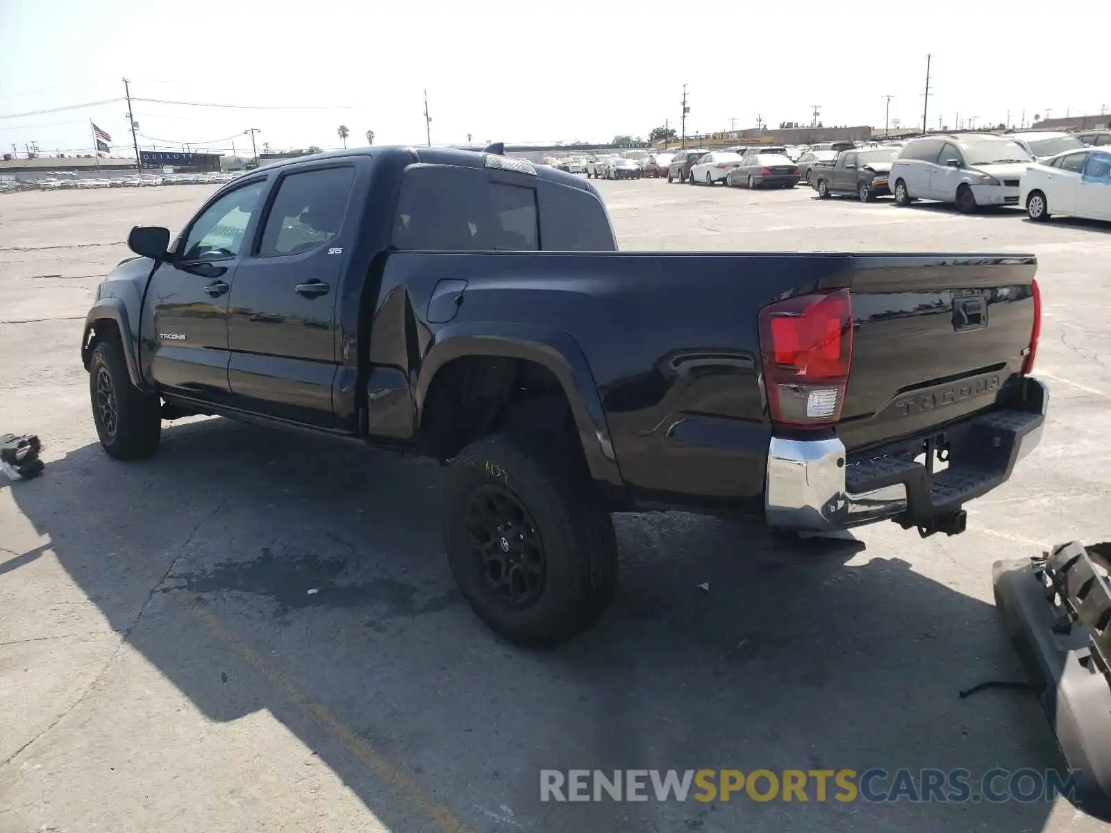 3 Photograph of a damaged car 3TMBZ5DN5LM025995 TOYOTA TACOMA 2020