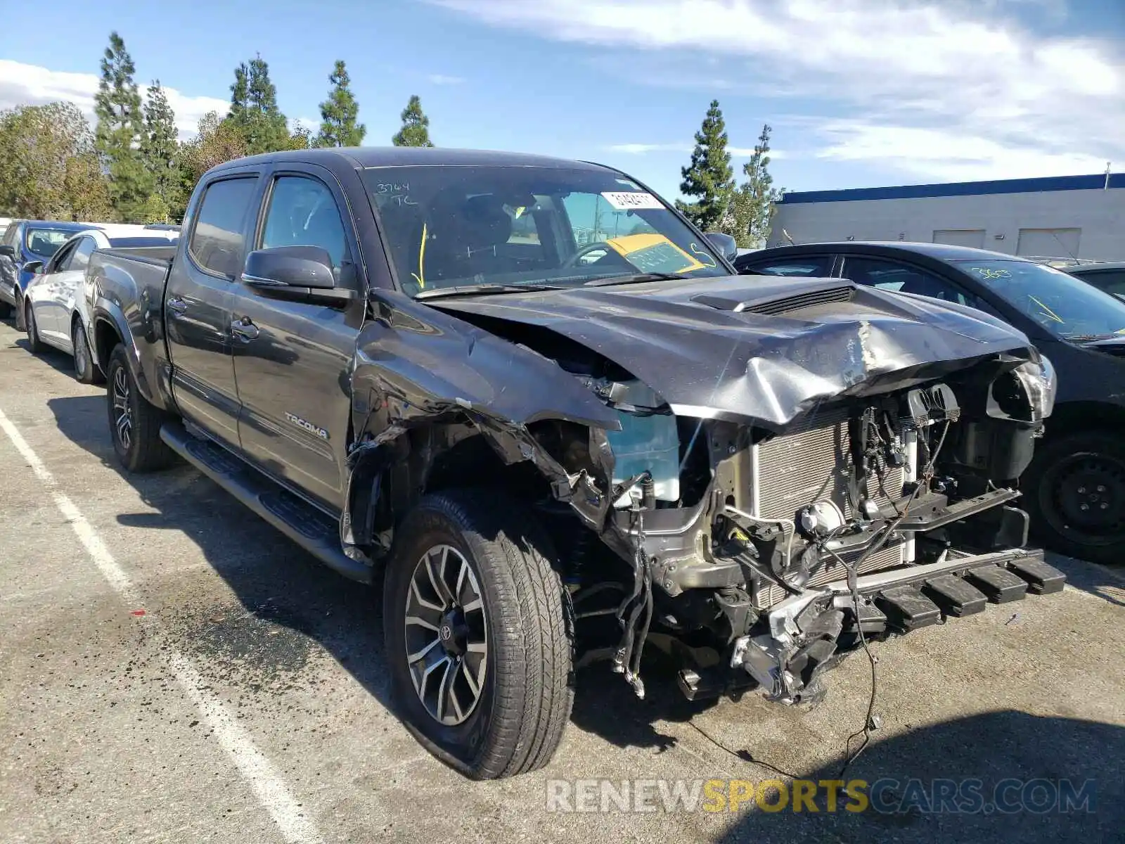 1 Photograph of a damaged car 3TMBZ5DN5LM026676 TOYOTA TACOMA 2020