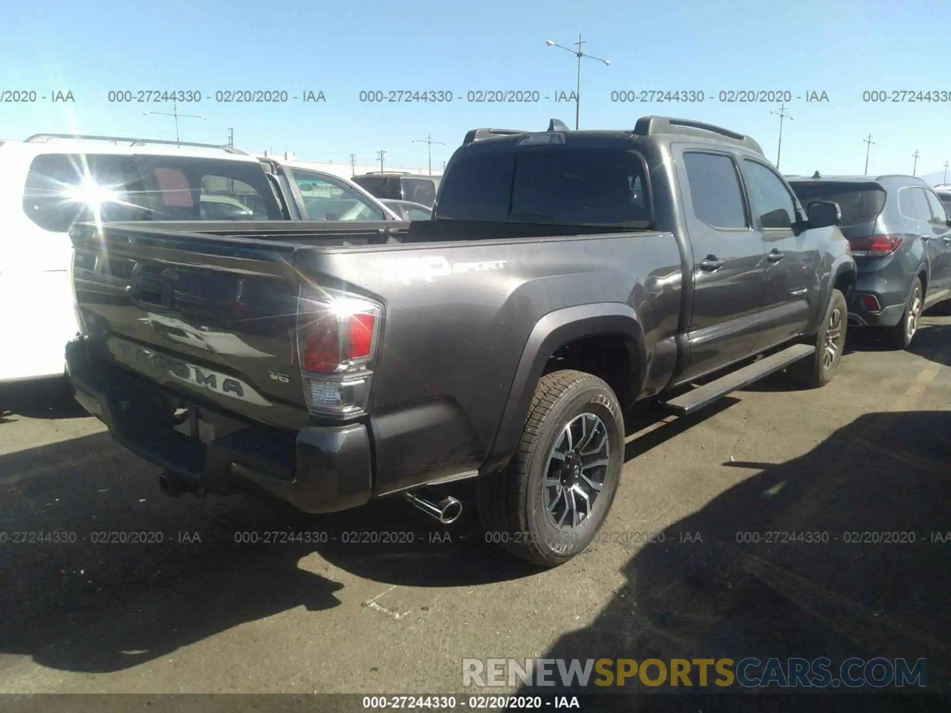 4 Photograph of a damaged car 3TMBZ5DN7LM024962 TOYOTA TACOMA 2020