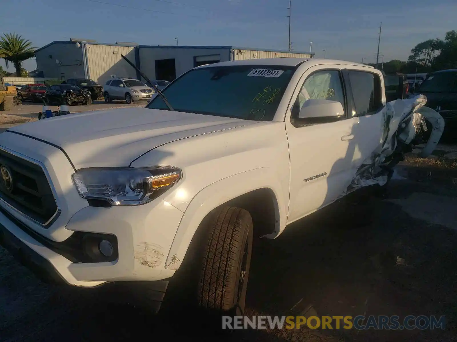 10 Photograph of a damaged car 3TMBZ5DN7LM025545 TOYOTA TACOMA 2020