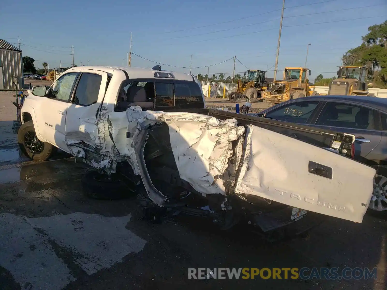 3 Photograph of a damaged car 3TMBZ5DN7LM025545 TOYOTA TACOMA 2020