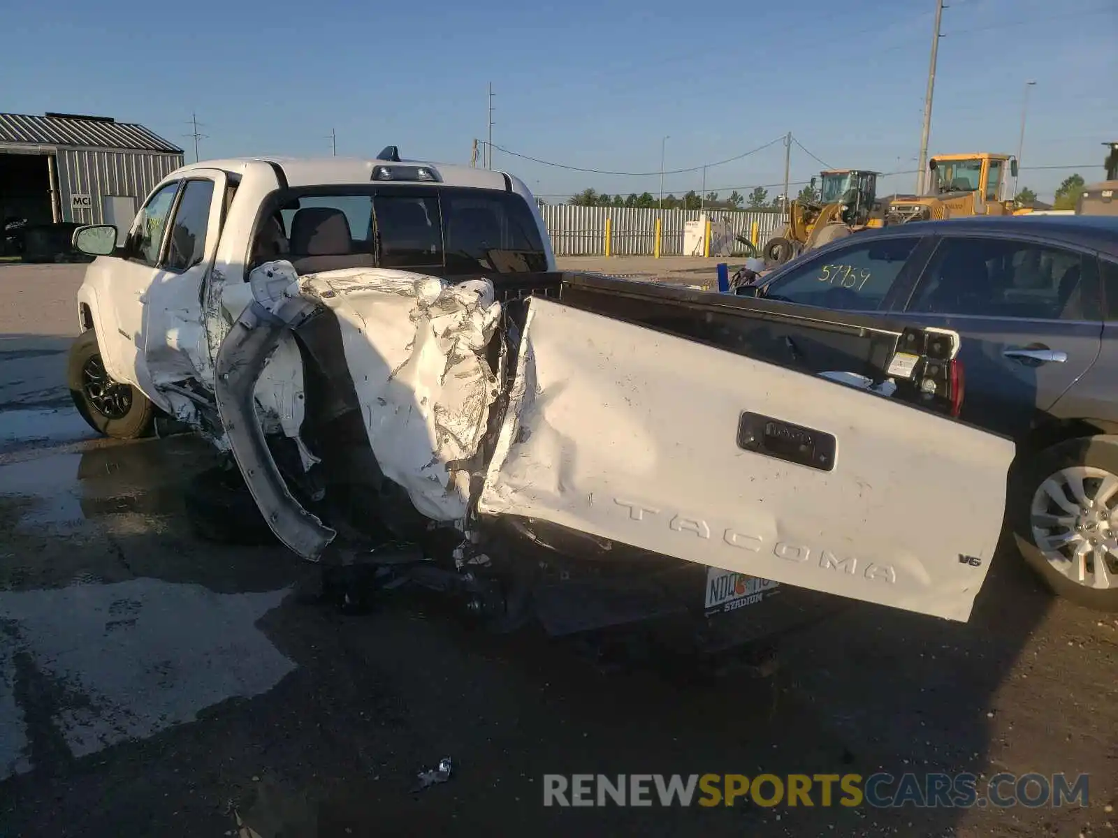 9 Photograph of a damaged car 3TMBZ5DN7LM025545 TOYOTA TACOMA 2020