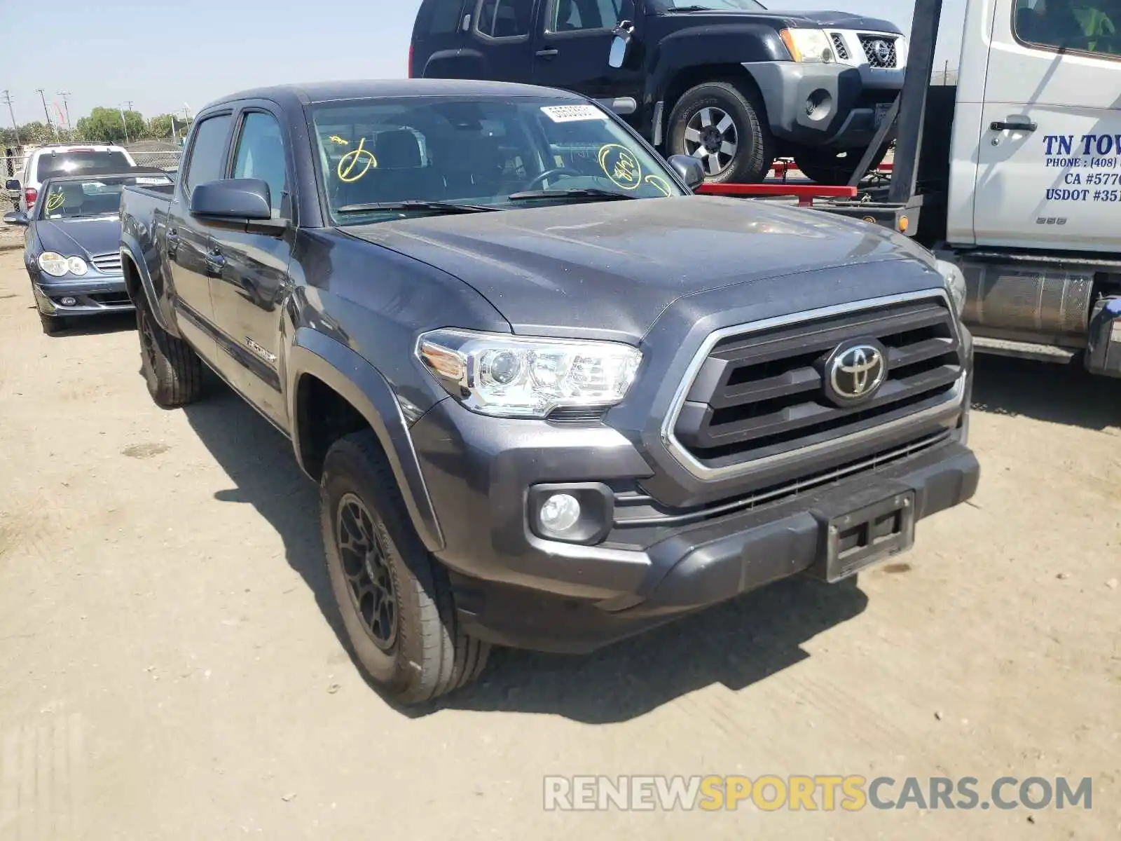 1 Photograph of a damaged car 3TMBZ5DN8LM024386 TOYOTA TACOMA 2020