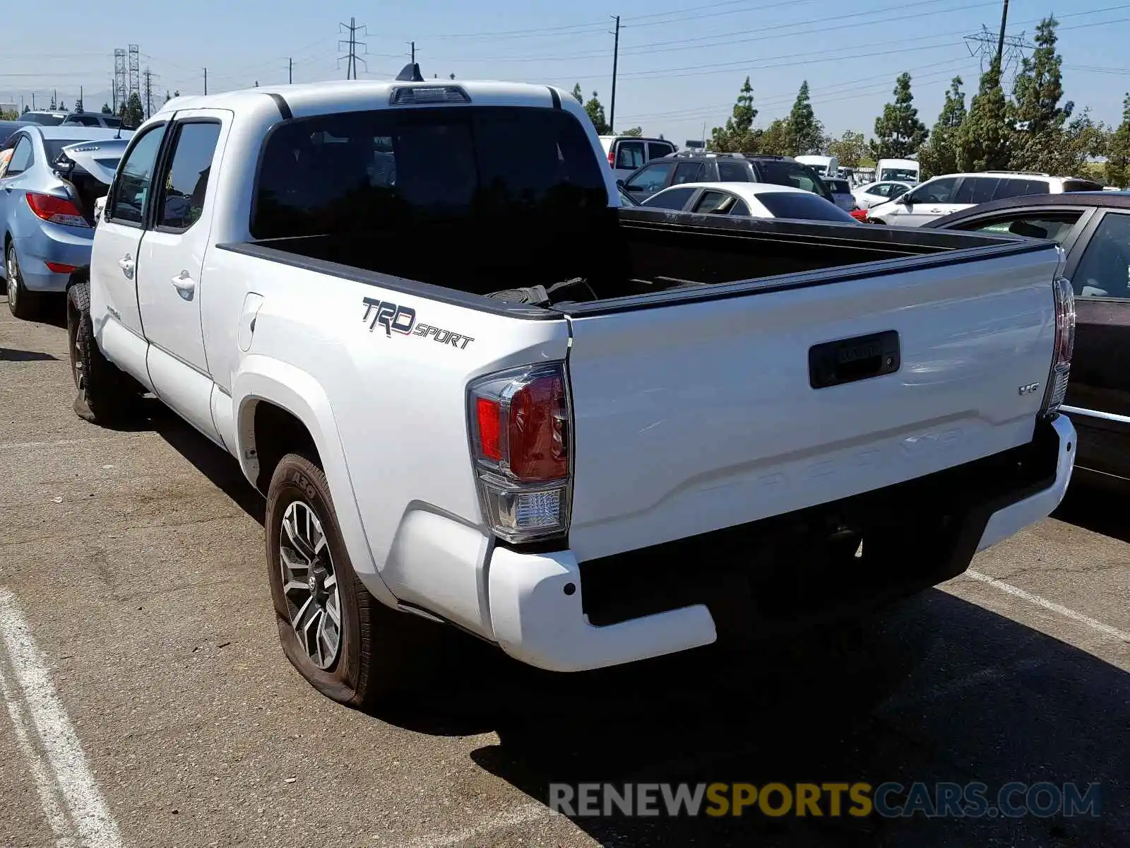 3 Photograph of a damaged car 3TMBZ5DN8LM025344 TOYOTA TACOMA 2020