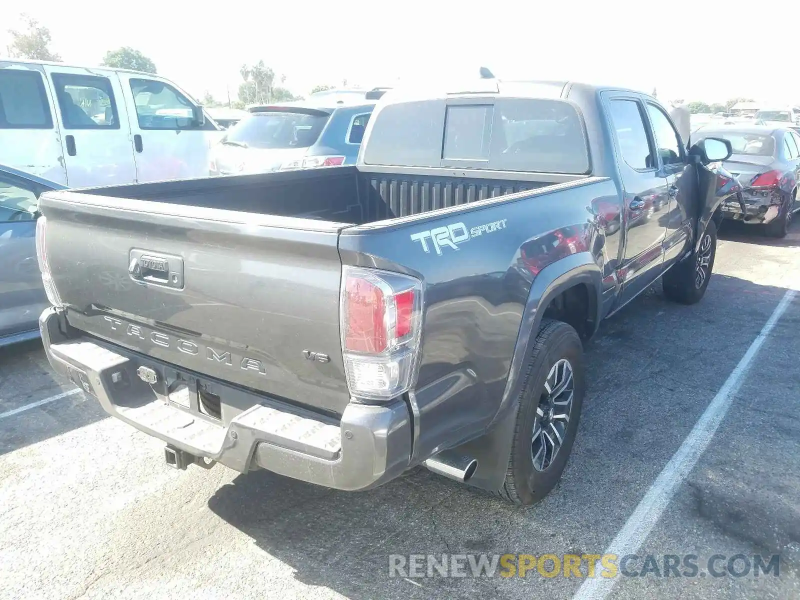 4 Photograph of a damaged car 3TMBZ5DN9LM023599 TOYOTA TACOMA 2020