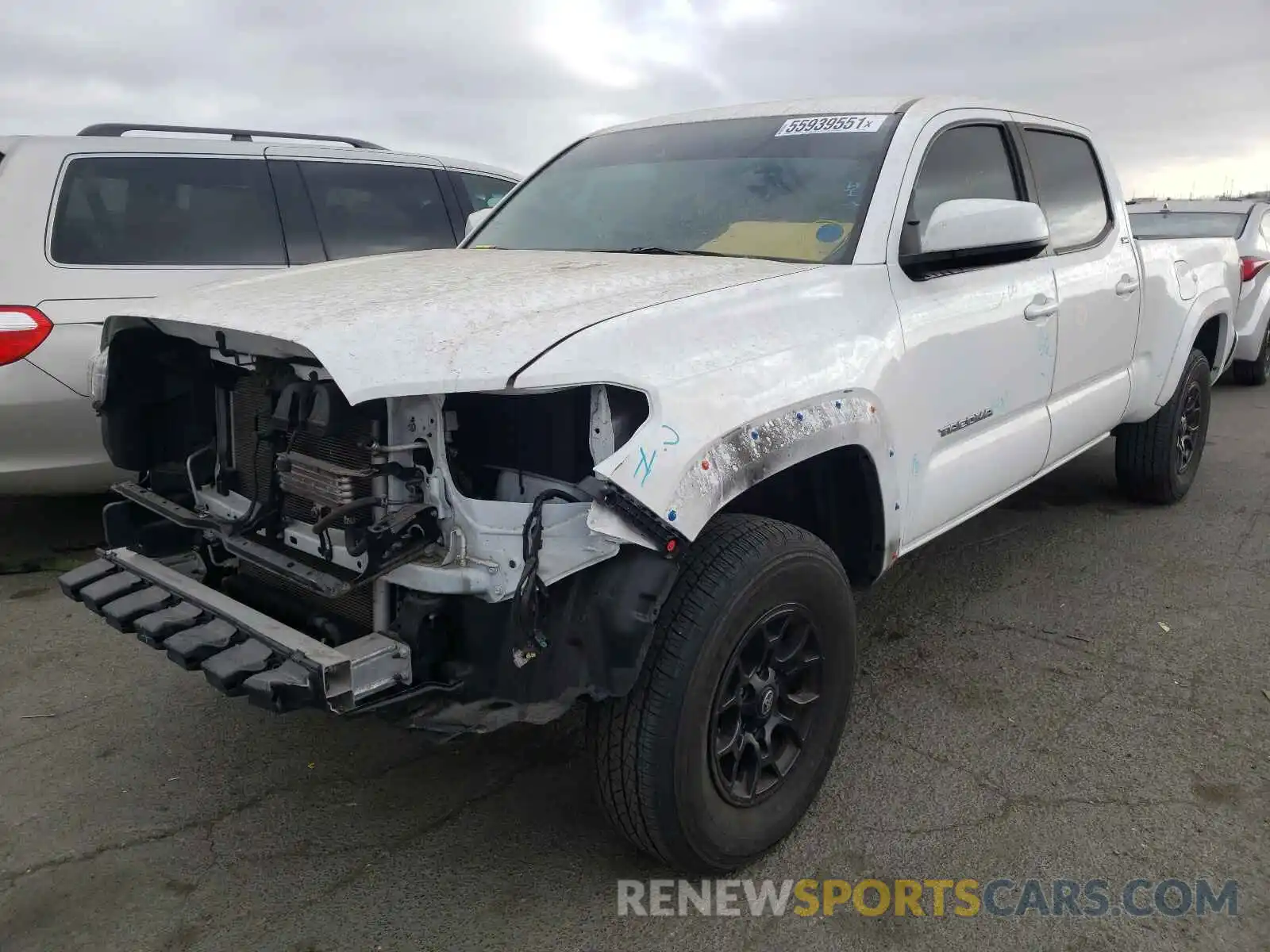 2 Photograph of a damaged car 3TMBZ5DN9LM024008 TOYOTA TACOMA 2020