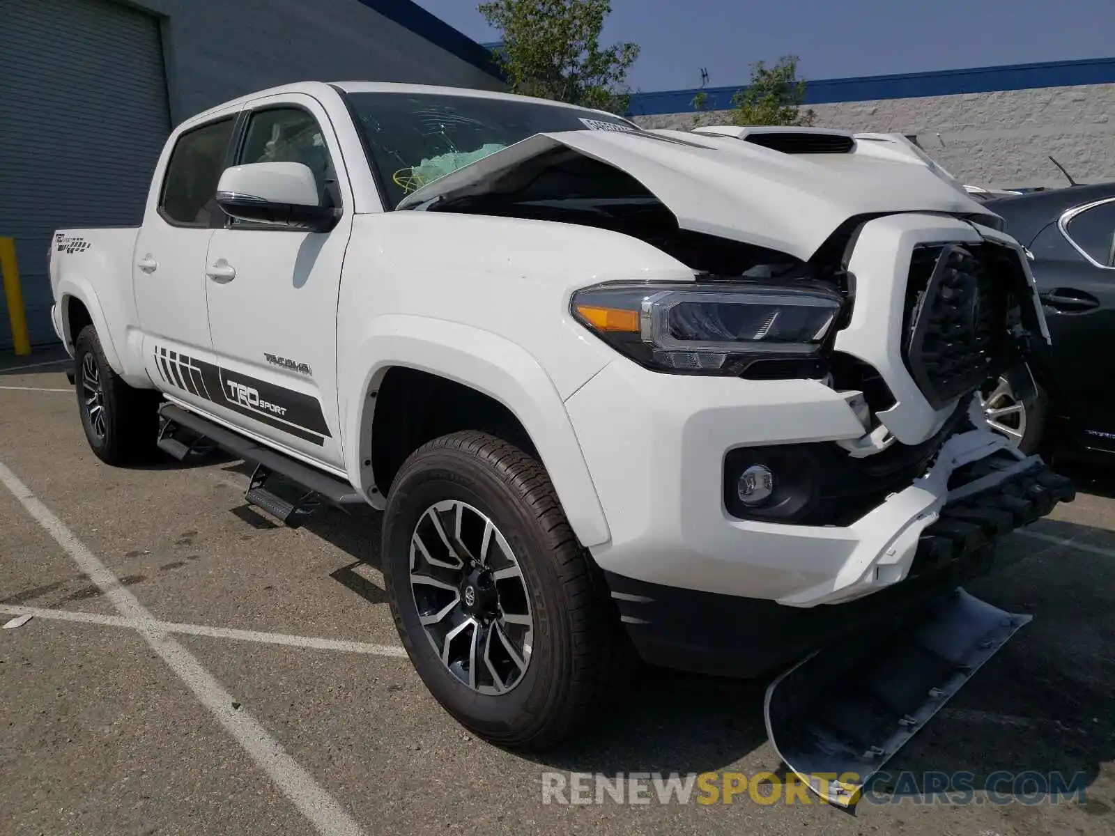 1 Photograph of a damaged car 3TMBZ5DN9LM025062 TOYOTA TACOMA 2020