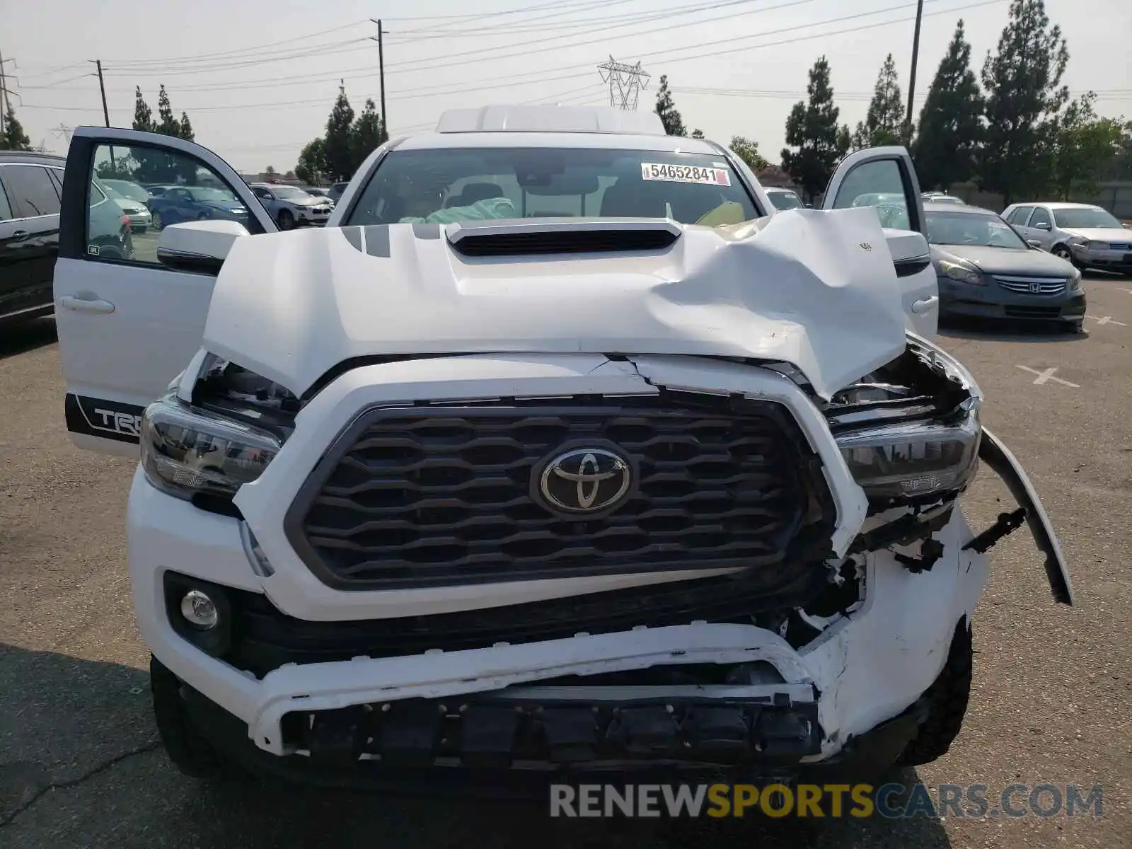 7 Photograph of a damaged car 3TMBZ5DN9LM025062 TOYOTA TACOMA 2020