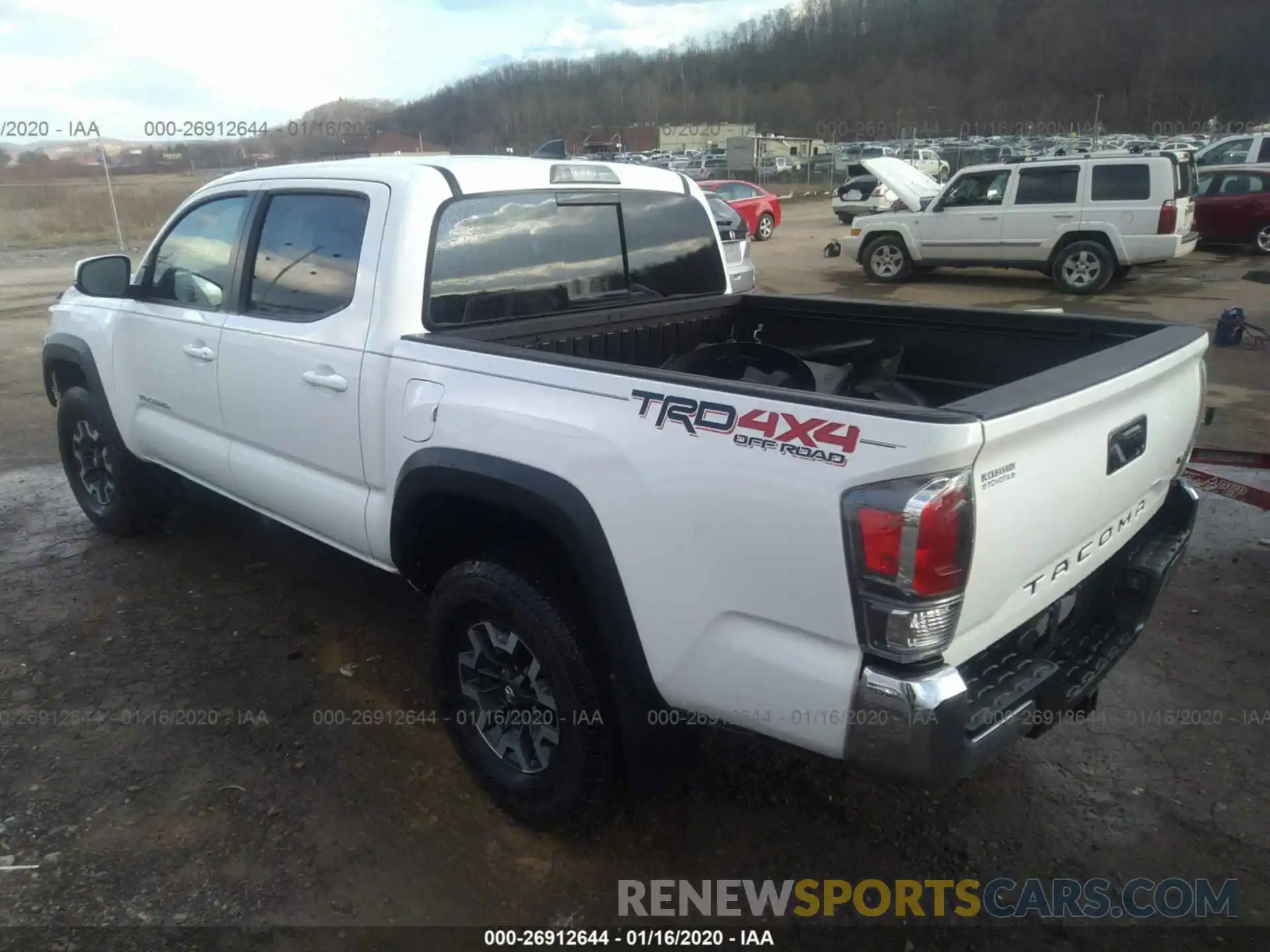 3 Photograph of a damaged car 3TMCZ5AN0LM291787 TOYOTA TACOMA 2020