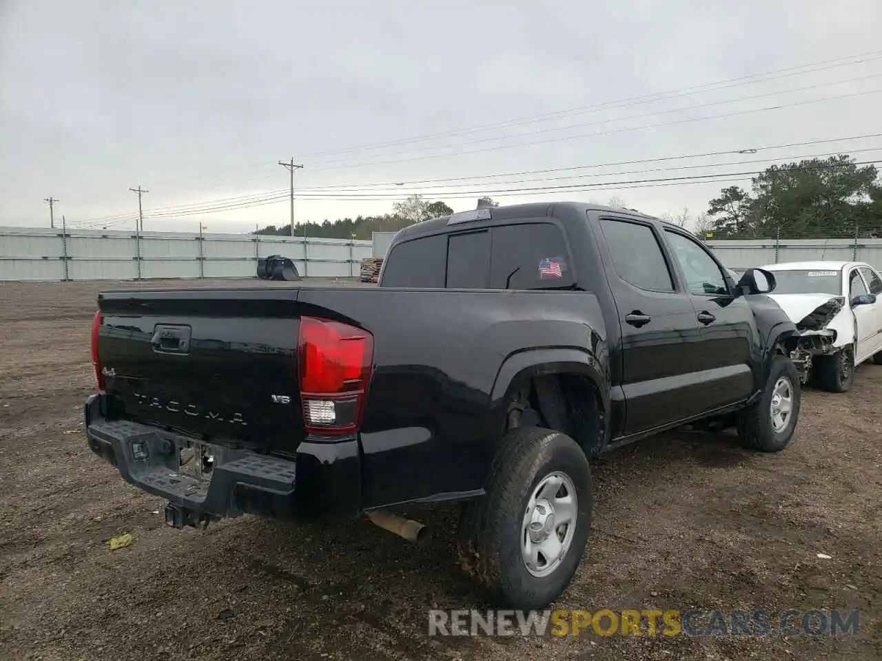 4 Photograph of a damaged car 3TMCZ5AN0LM300469 TOYOTA TACOMA 2020