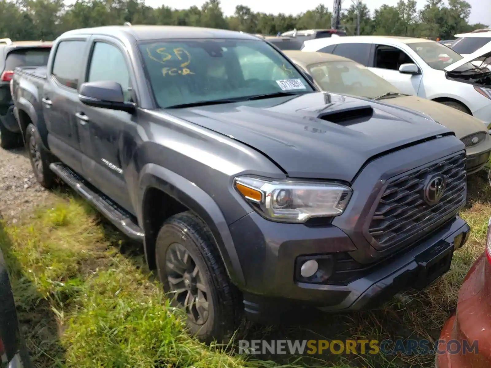 1 Photograph of a damaged car 3TMCZ5AN0LM310371 TOYOTA TACOMA 2020