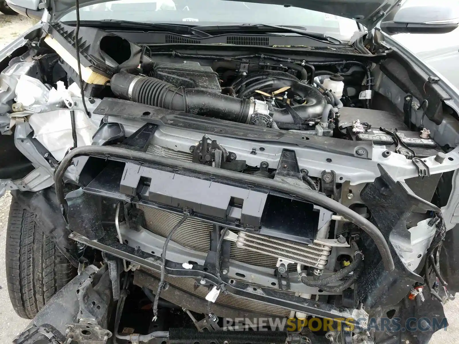 7 Photograph of a damaged car 3TMCZ5AN0LM312881 TOYOTA TACOMA 2020