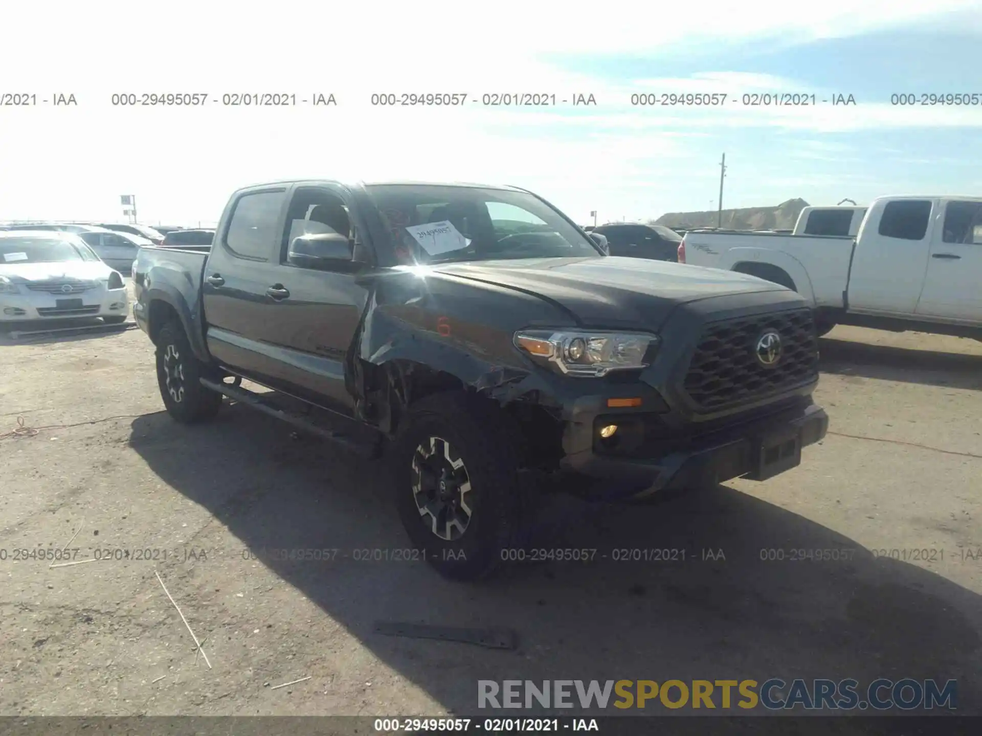 1 Photograph of a damaged car 3TMCZ5AN0LM315540 TOYOTA TACOMA 2020