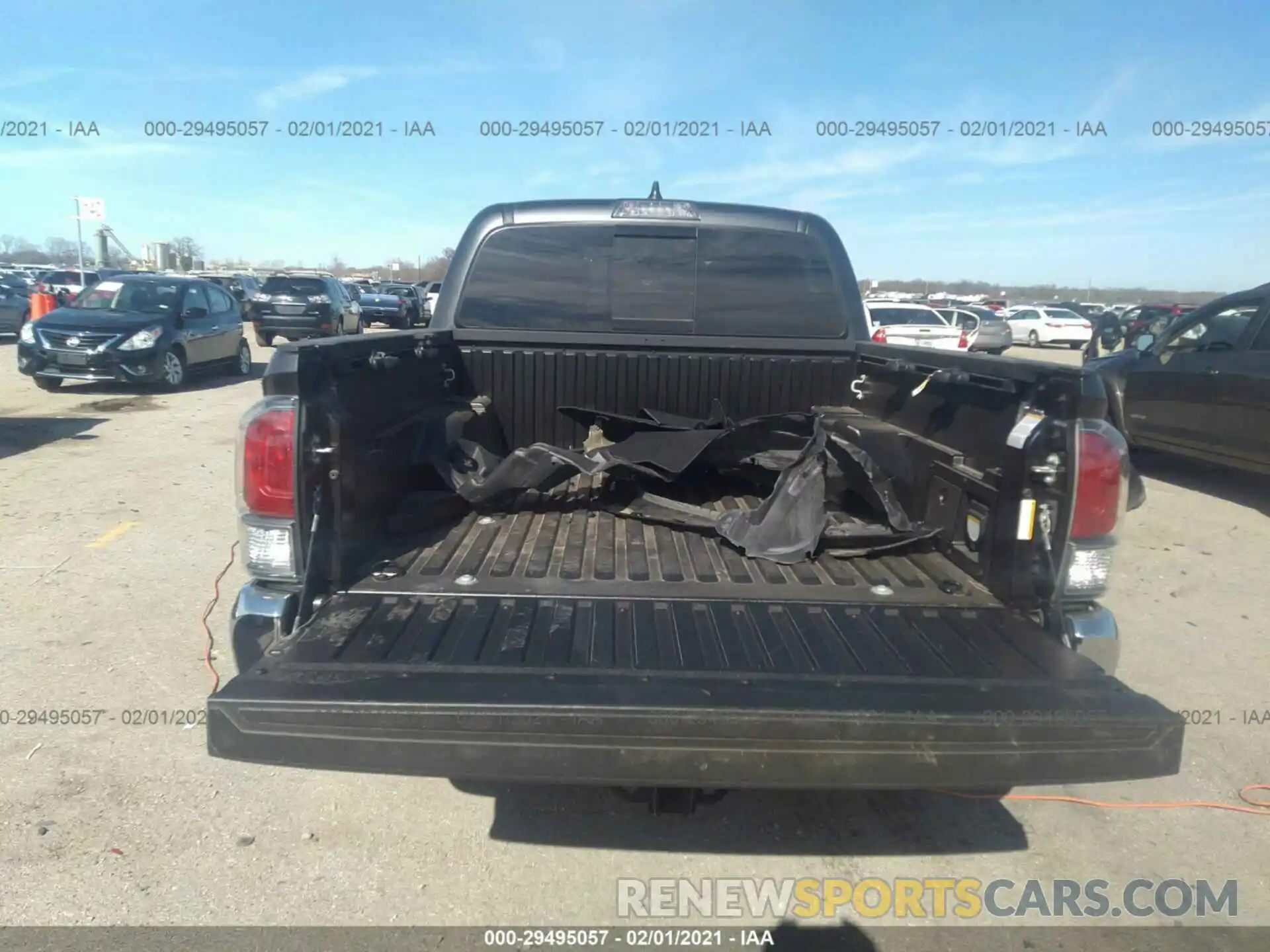 8 Photograph of a damaged car 3TMCZ5AN0LM315540 TOYOTA TACOMA 2020