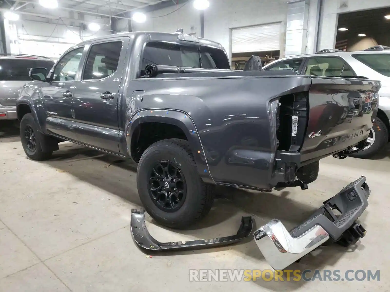 3 Photograph of a damaged car 3TMCZ5AN0LM317031 TOYOTA TACOMA 2020