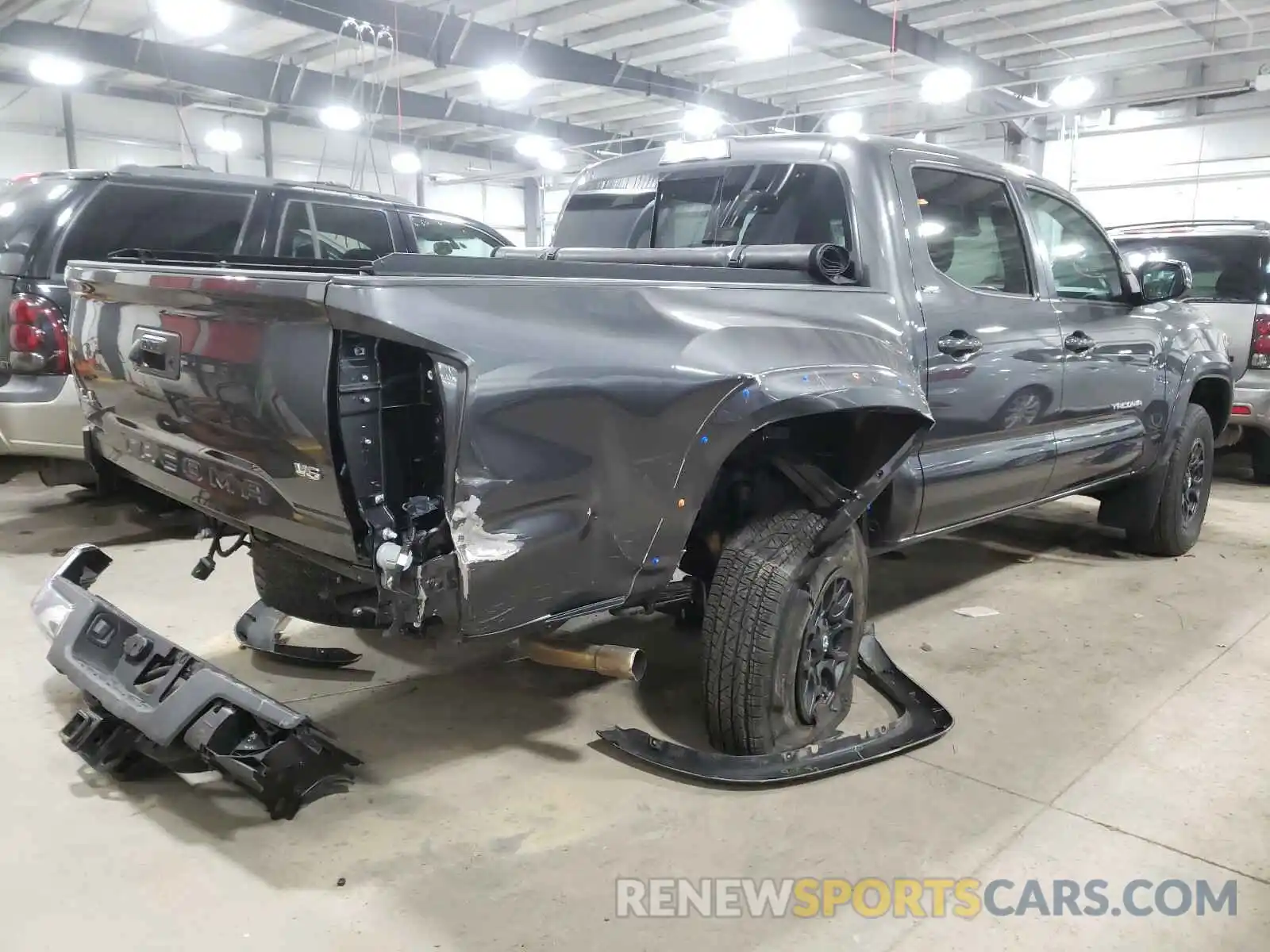 4 Photograph of a damaged car 3TMCZ5AN0LM317031 TOYOTA TACOMA 2020