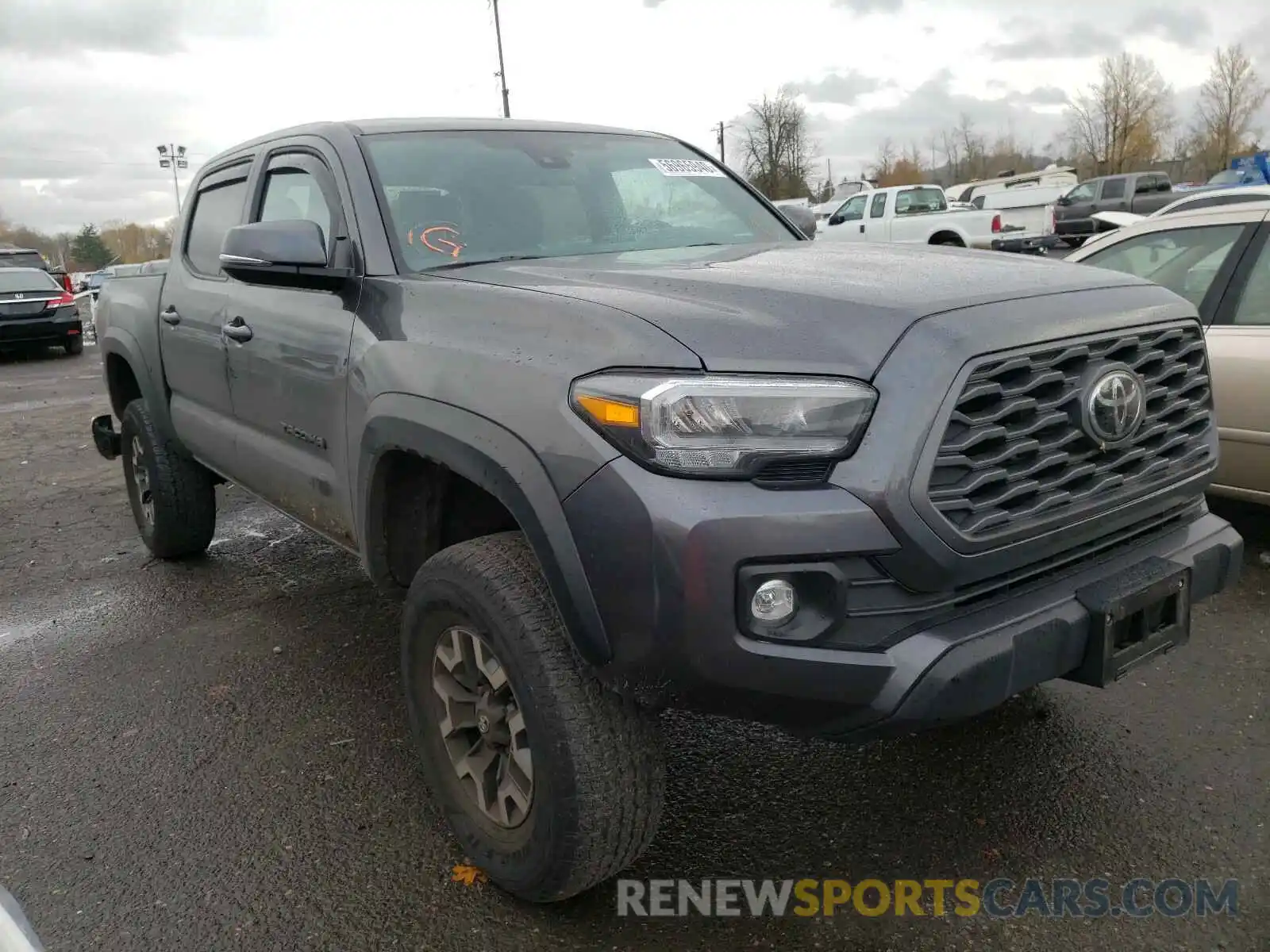 1 Photograph of a damaged car 3TMCZ5AN0LM325274 TOYOTA TACOMA 2020