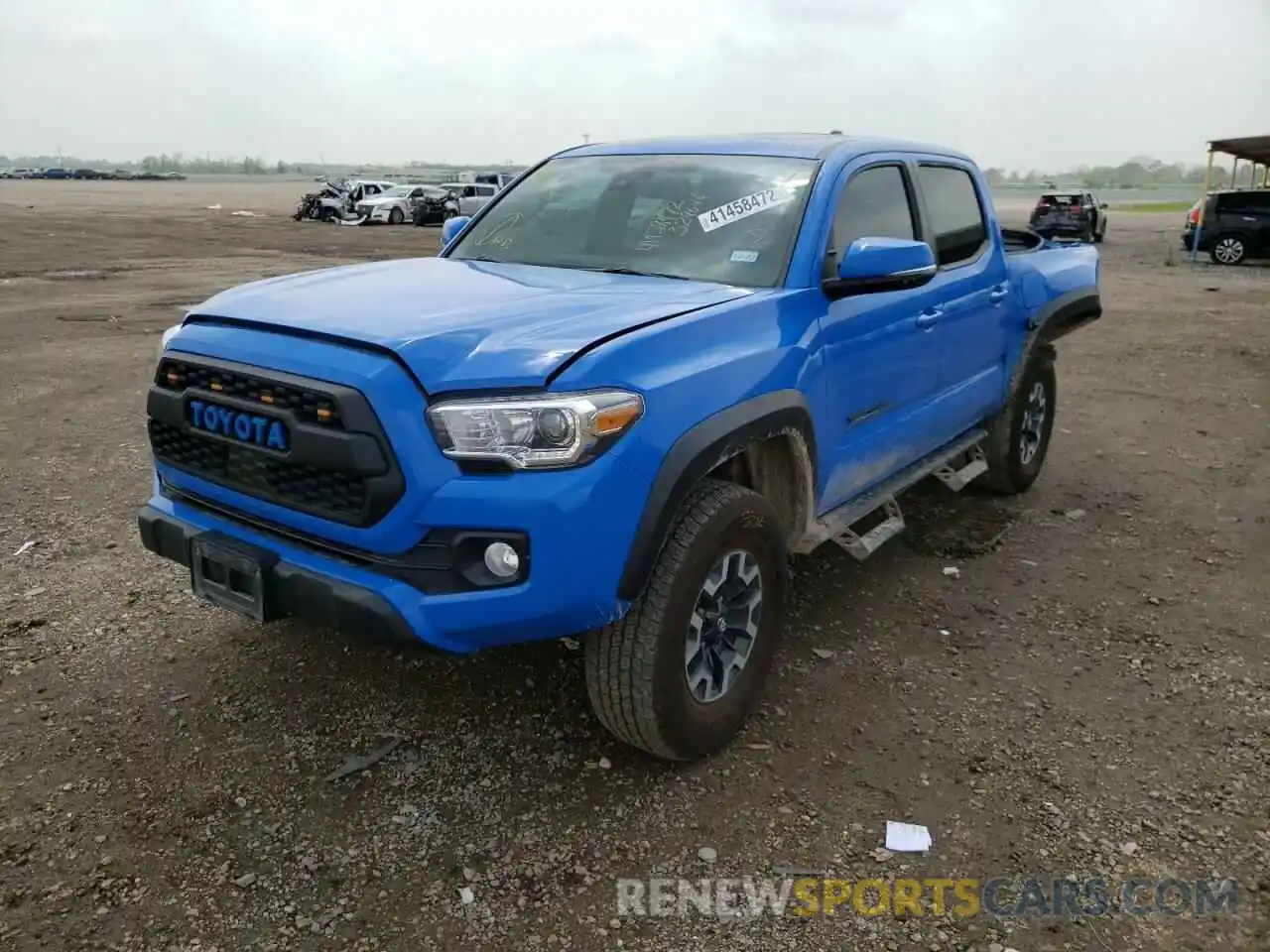 2 Photograph of a damaged car 3TMCZ5AN0LM328644 TOYOTA TACOMA 2020