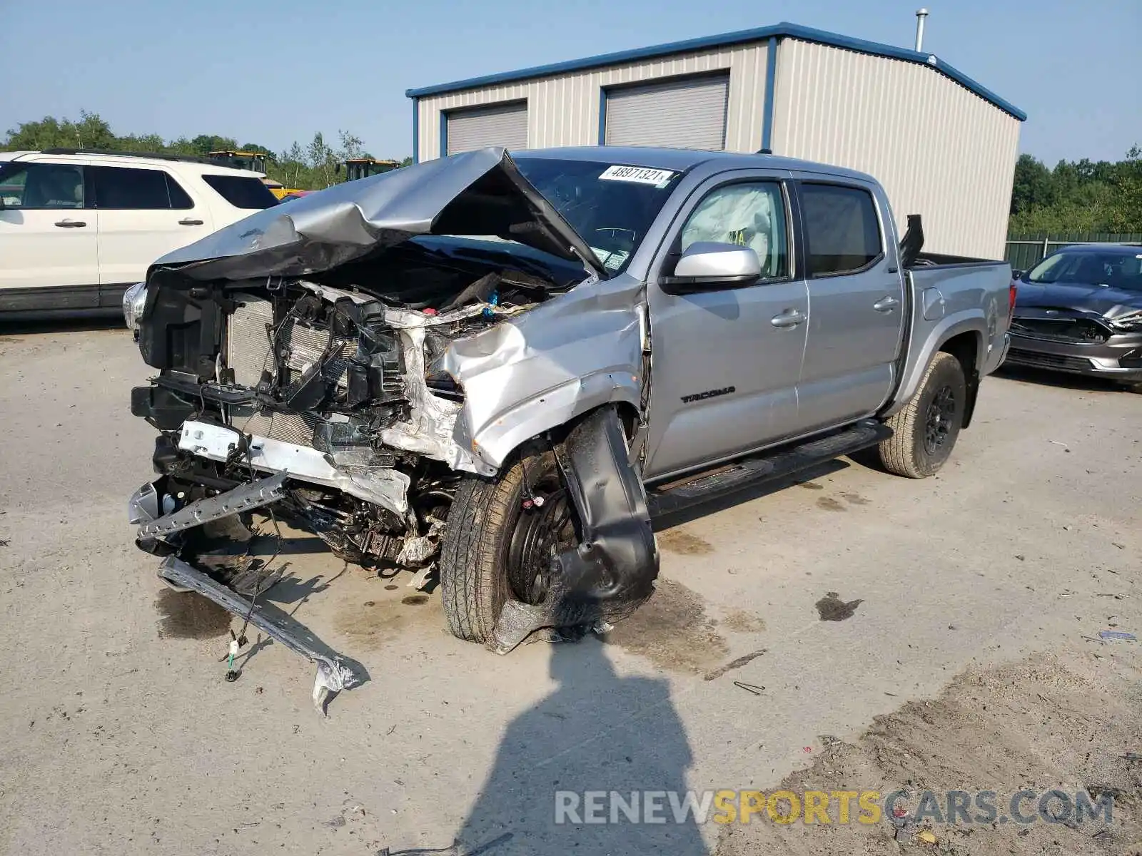 2 Photograph of a damaged car 3TMCZ5AN0LM331513 TOYOTA TACOMA 2020