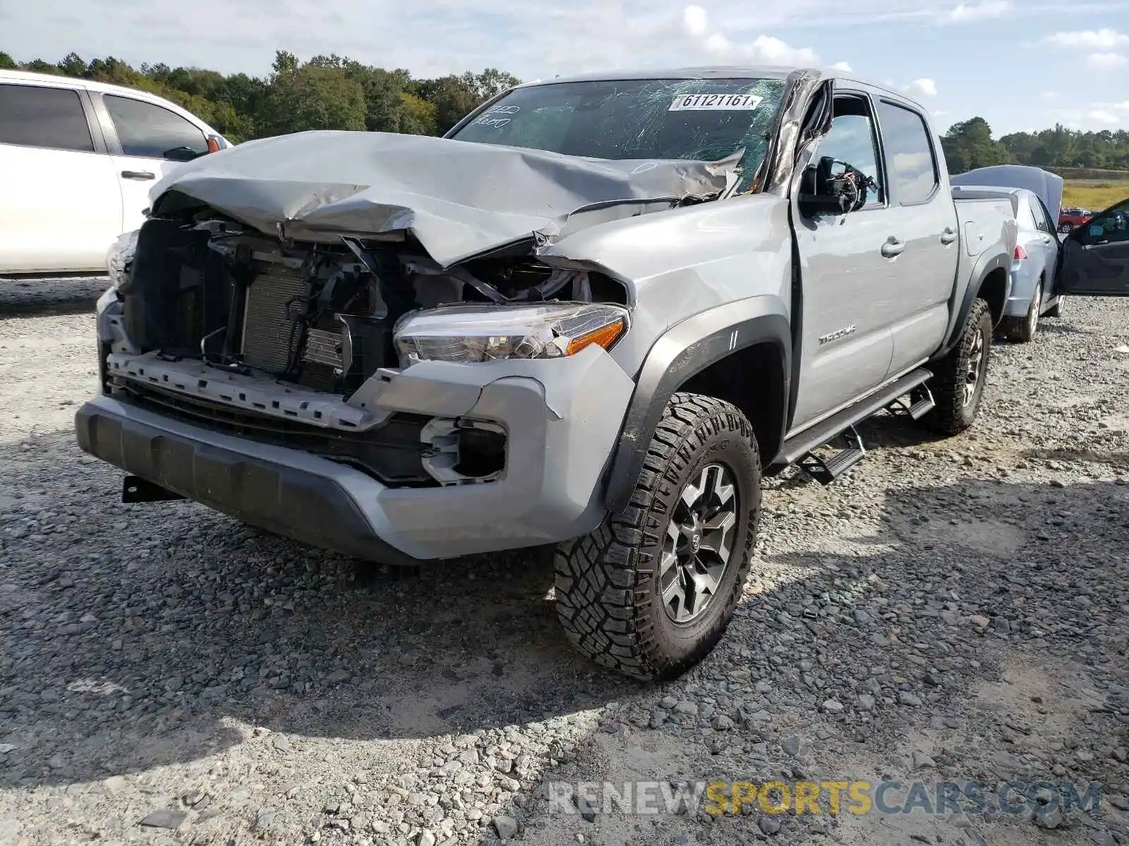 2 Photograph of a damaged car 3TMCZ5AN0LM340180 TOYOTA TACOMA 2020