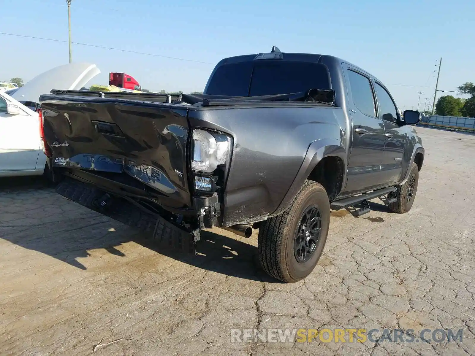 4 Photograph of a damaged car 3TMCZ5AN0LM342866 TOYOTA TACOMA 2020