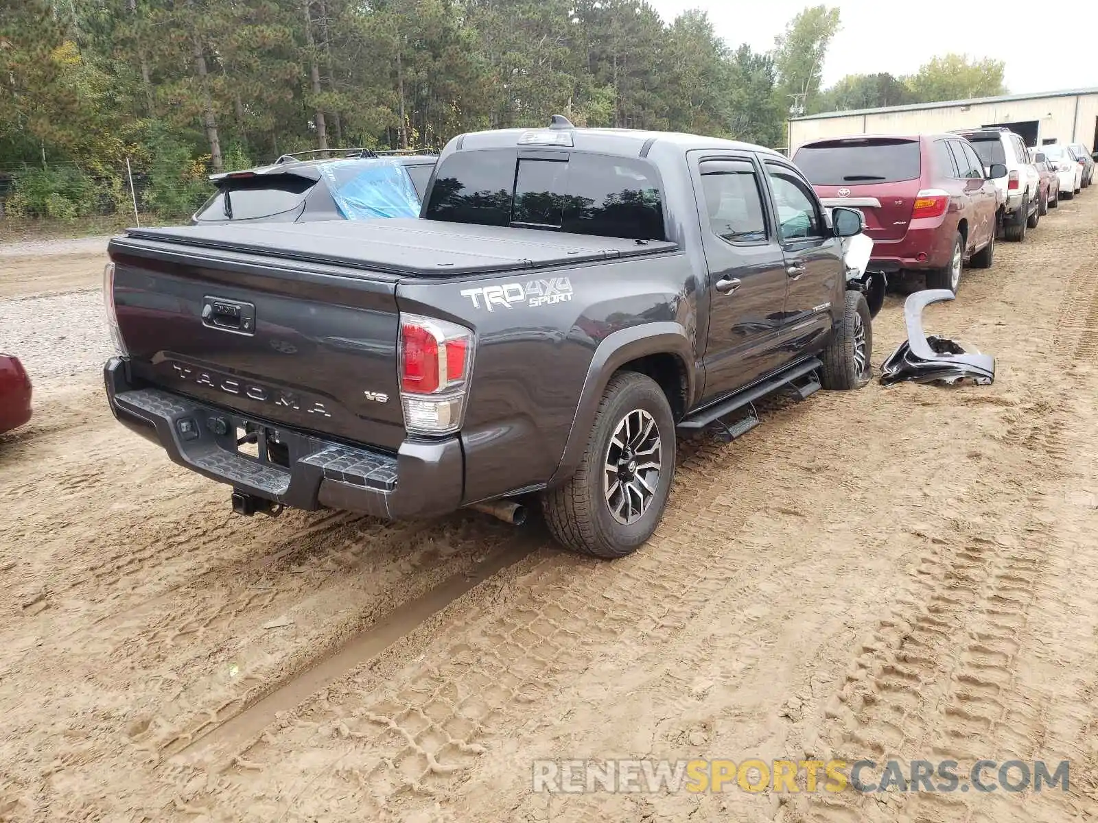 4 Photograph of a damaged car 3TMCZ5AN0LM343810 TOYOTA TACOMA 2020