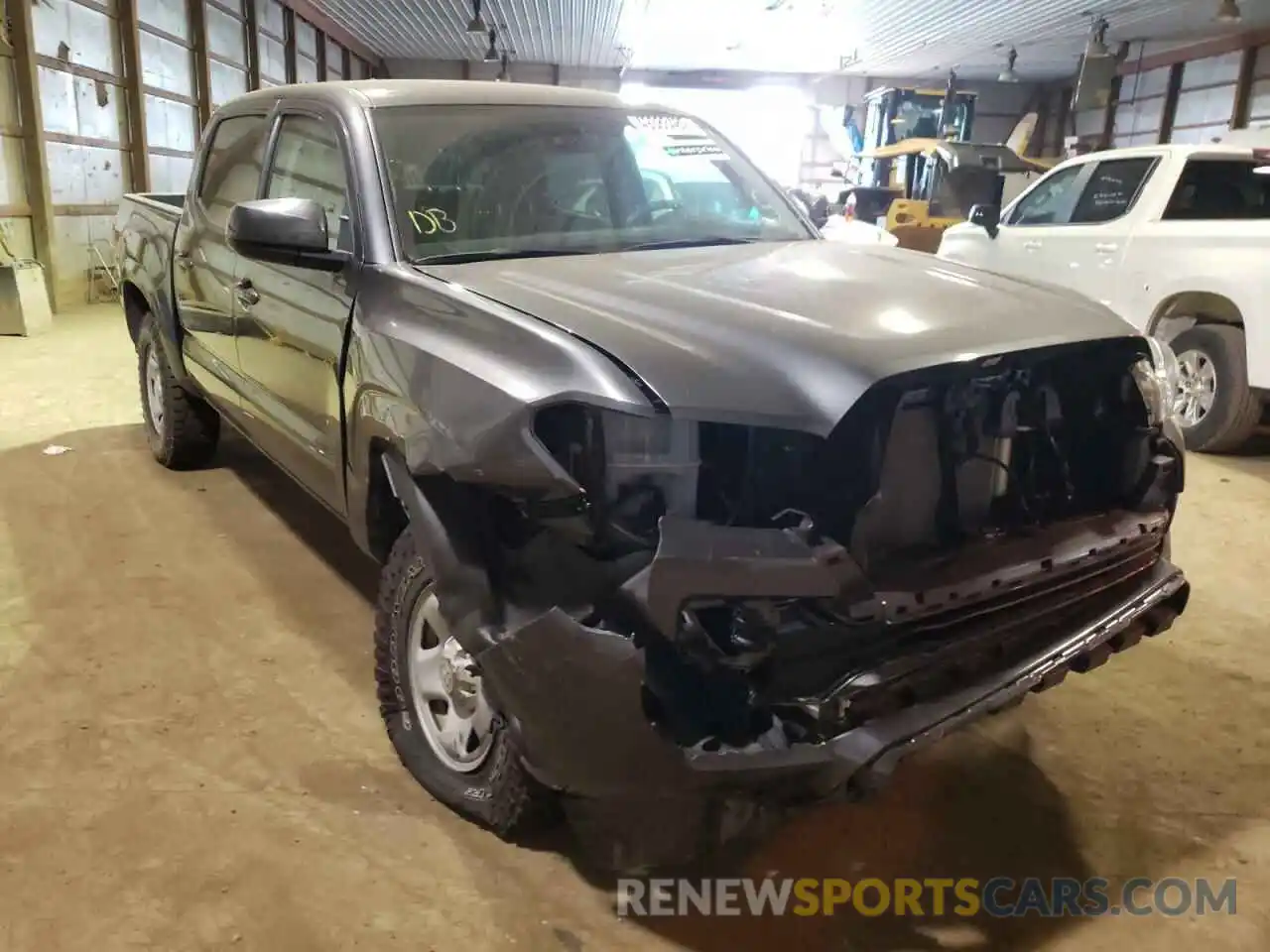 1 Photograph of a damaged car 3TMCZ5AN0LM349946 TOYOTA TACOMA 2020