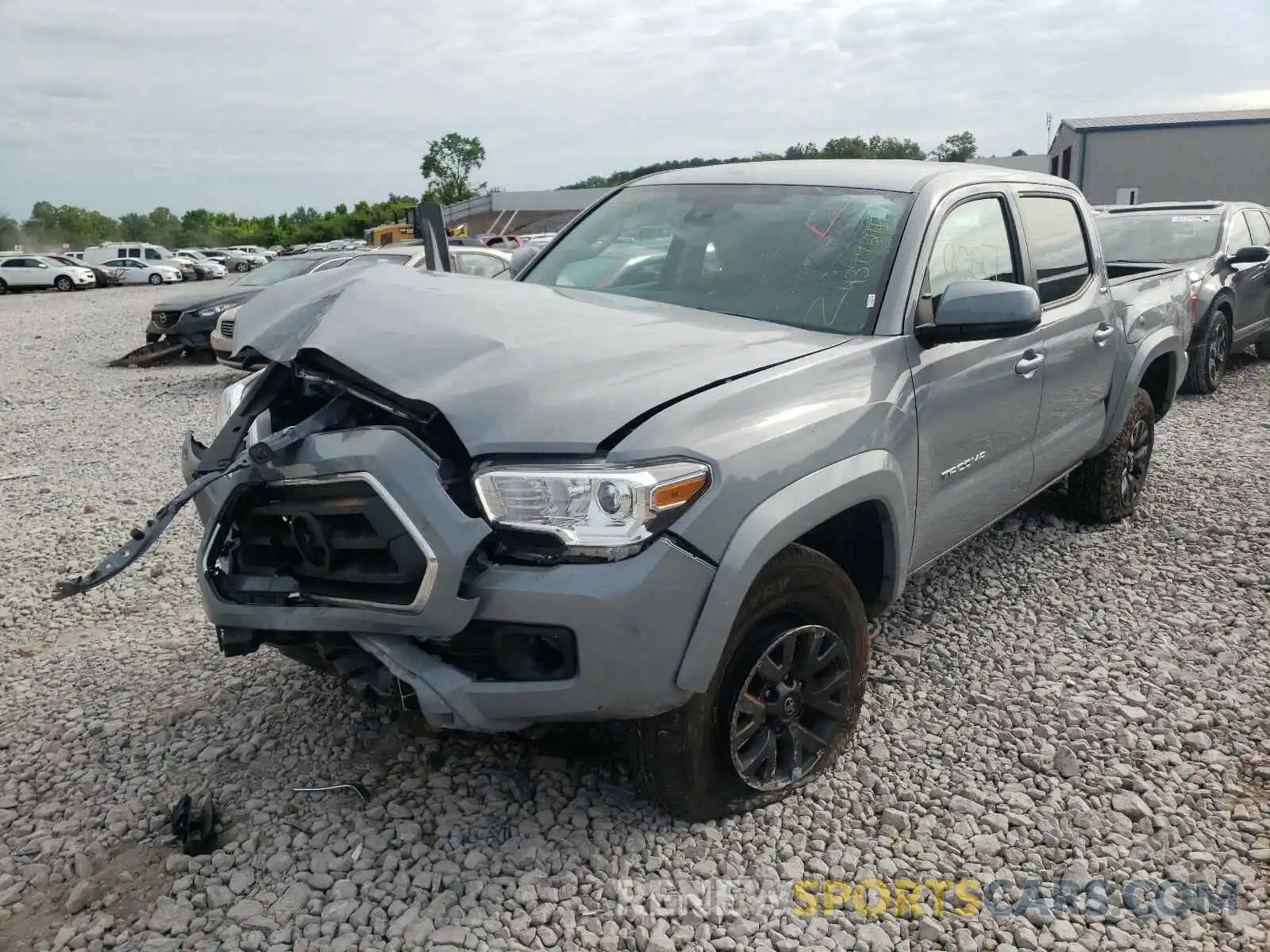 2 Photograph of a damaged car 3TMCZ5AN0LM355357 TOYOTA TACOMA 2020