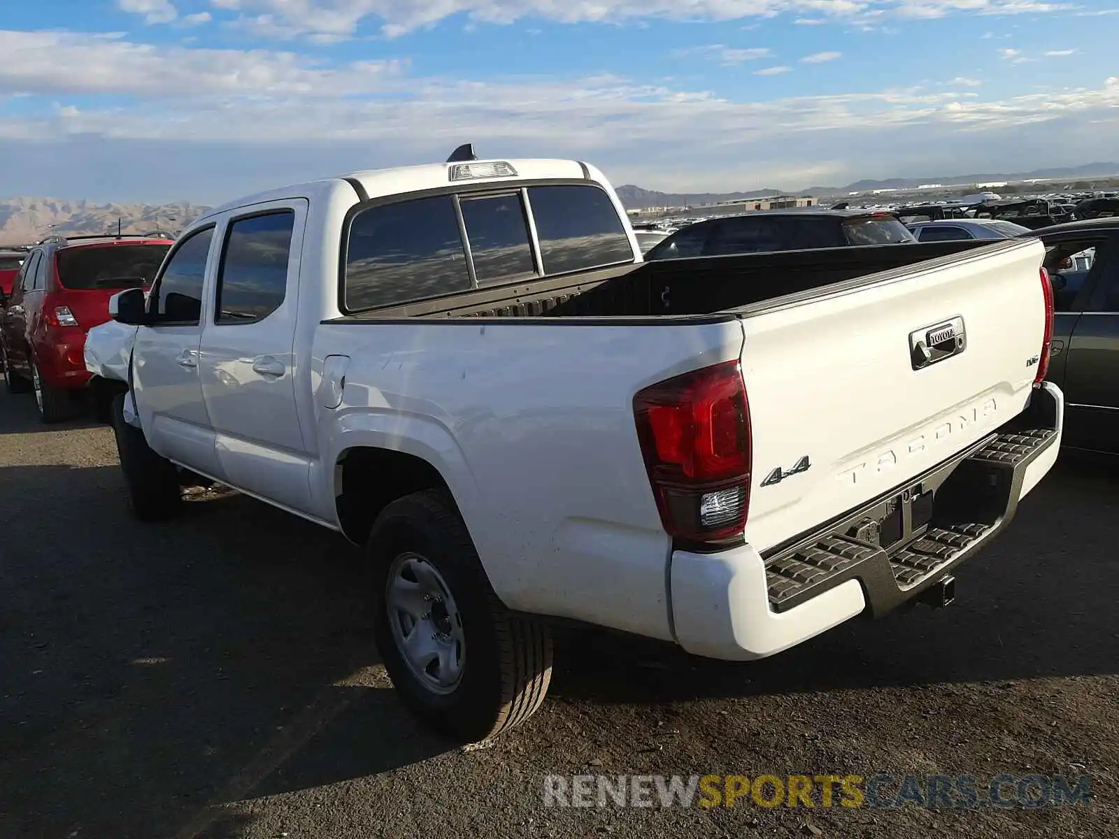 3 Photograph of a damaged car 3TMCZ5AN0LM360008 TOYOTA TACOMA 2020