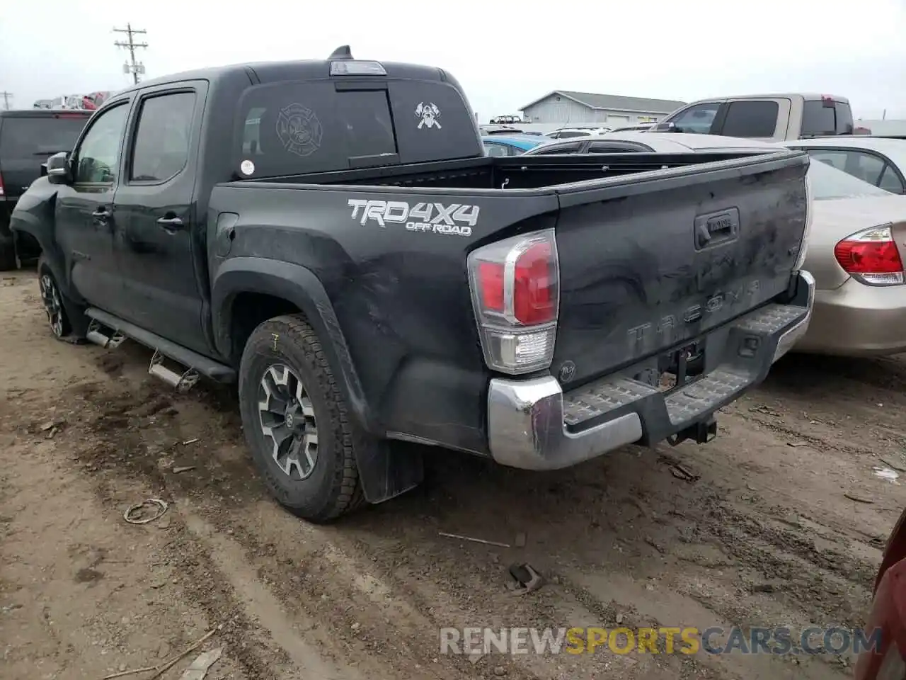 3 Photograph of a damaged car 3TMCZ5AN0LM364351 TOYOTA TACOMA 2020